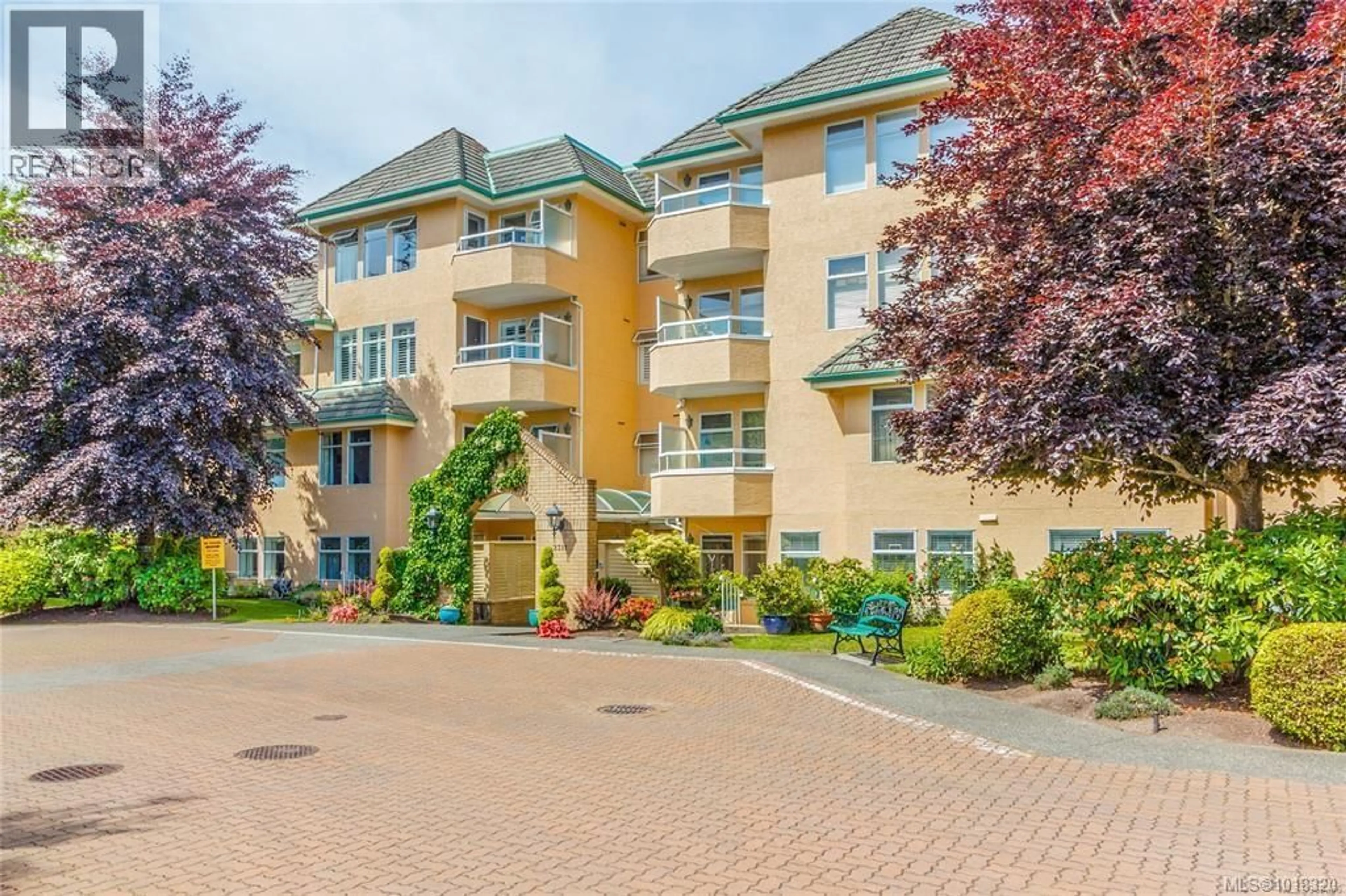 Patio, unknown for 201 - 2311 MILLS ROAD, Sidney British Columbia V8L2C3