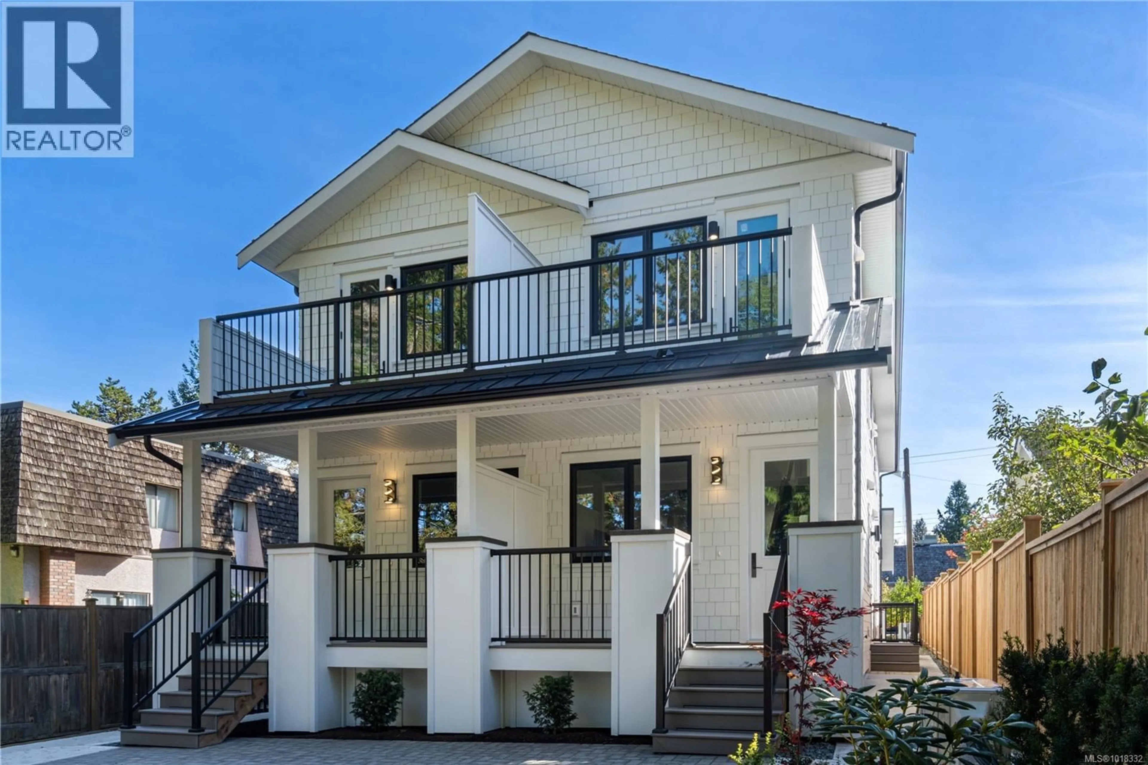 Home with brick exterior material, street for 149 FIRST AVENUE WEST, Qualicum Beach British Columbia V9K1G9