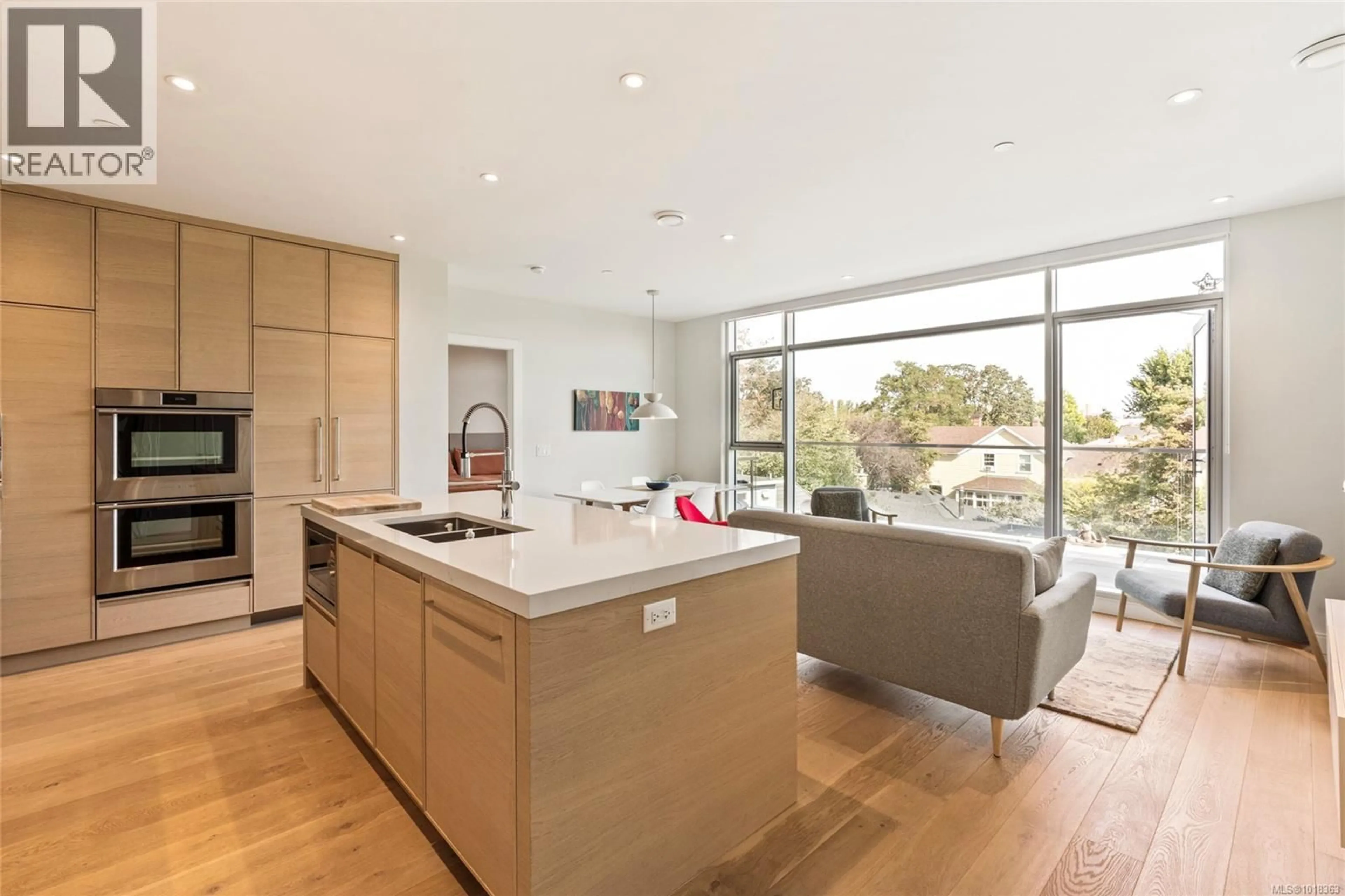 Open concept kitchen, unknown for 301 - 1916 OAK BAY AVENUE, Victoria British Columbia V8R1C7