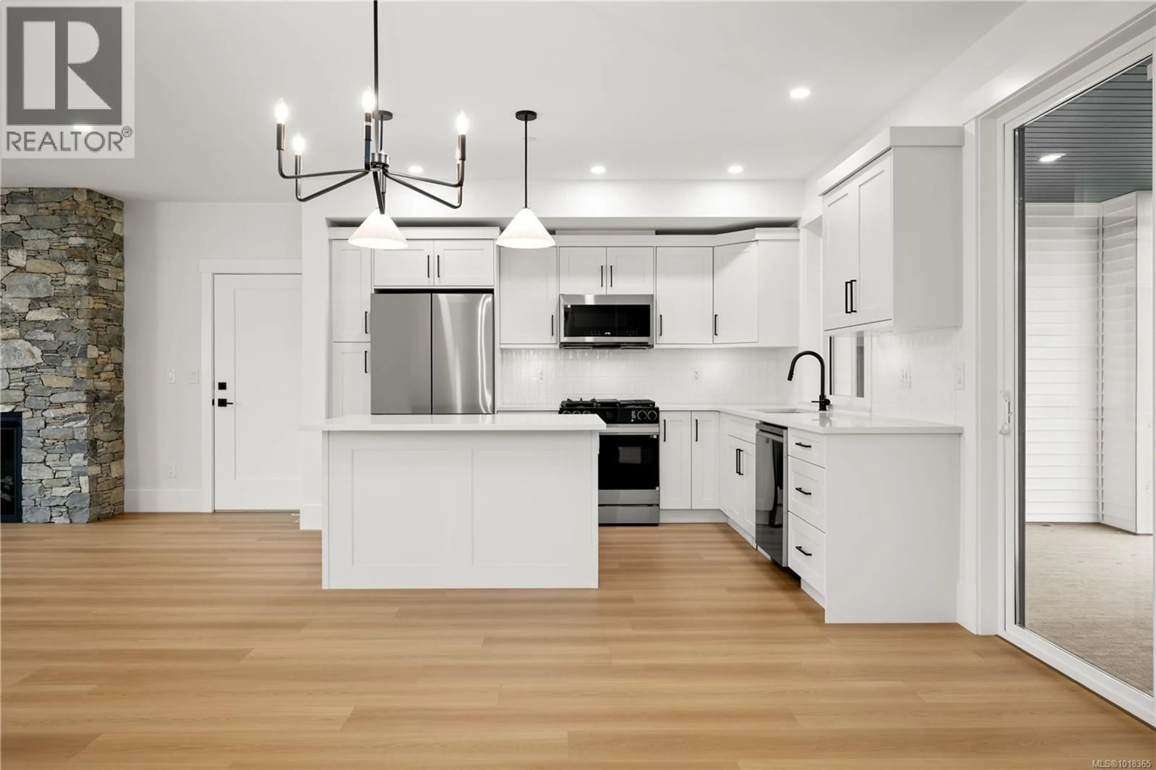 Open concept kitchen, unknown for 4193 CORUNNA AVENUE, Nanaimo British Columbia V9T1Z3