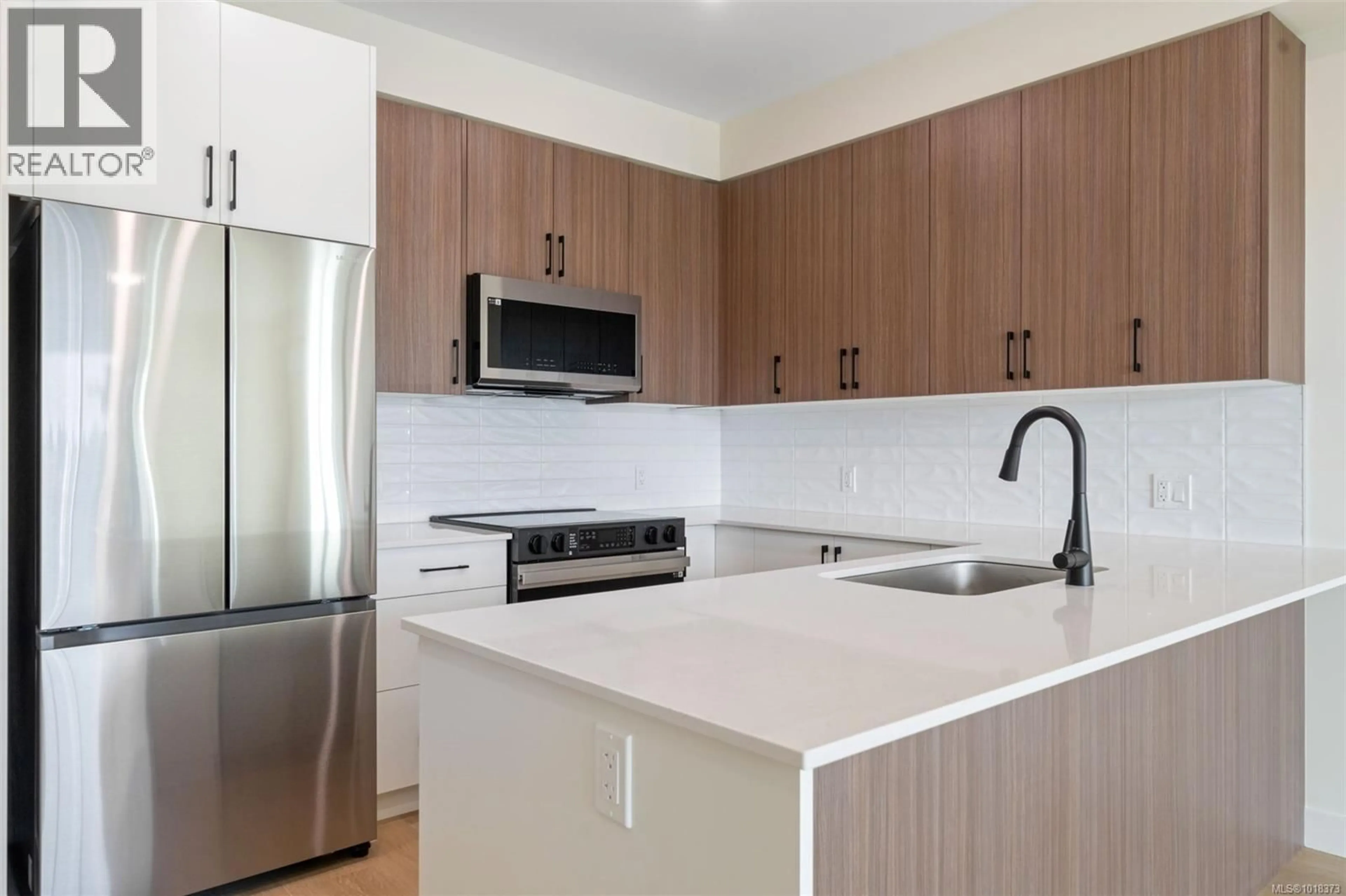 Standard kitchen, unknown for 413 - 2770 WINSTER ROAD, Langford British Columbia V9B7C7