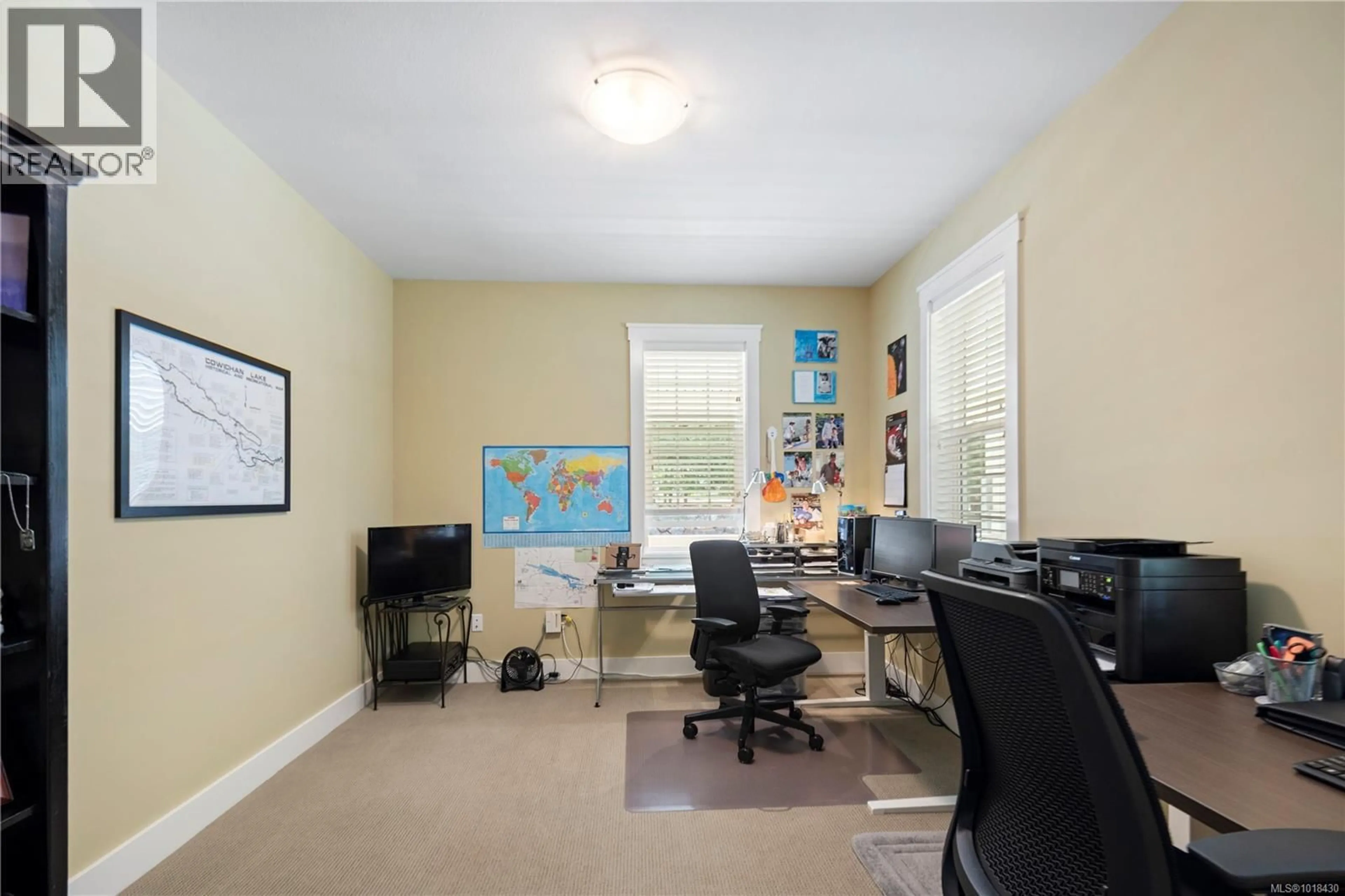 A pic of a room for 10011 YOUBOU ROAD, Youbou British Columbia V0R3E1