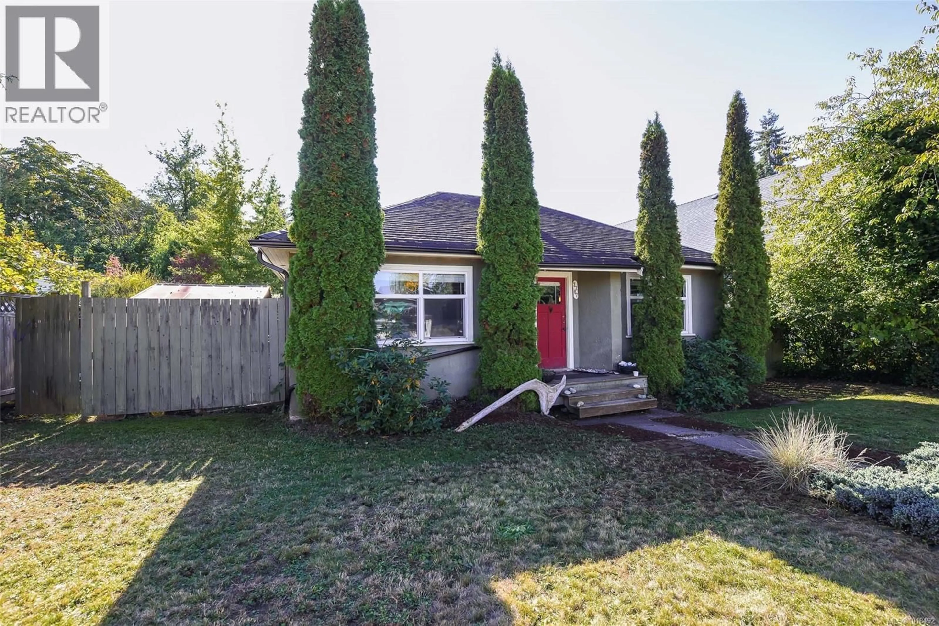 A pic from outside/outdoor area/front of a property/back of a property/a pic from drone, street for 2767 ULVERSTON AVENUE, Cumberland British Columbia V0R1S0