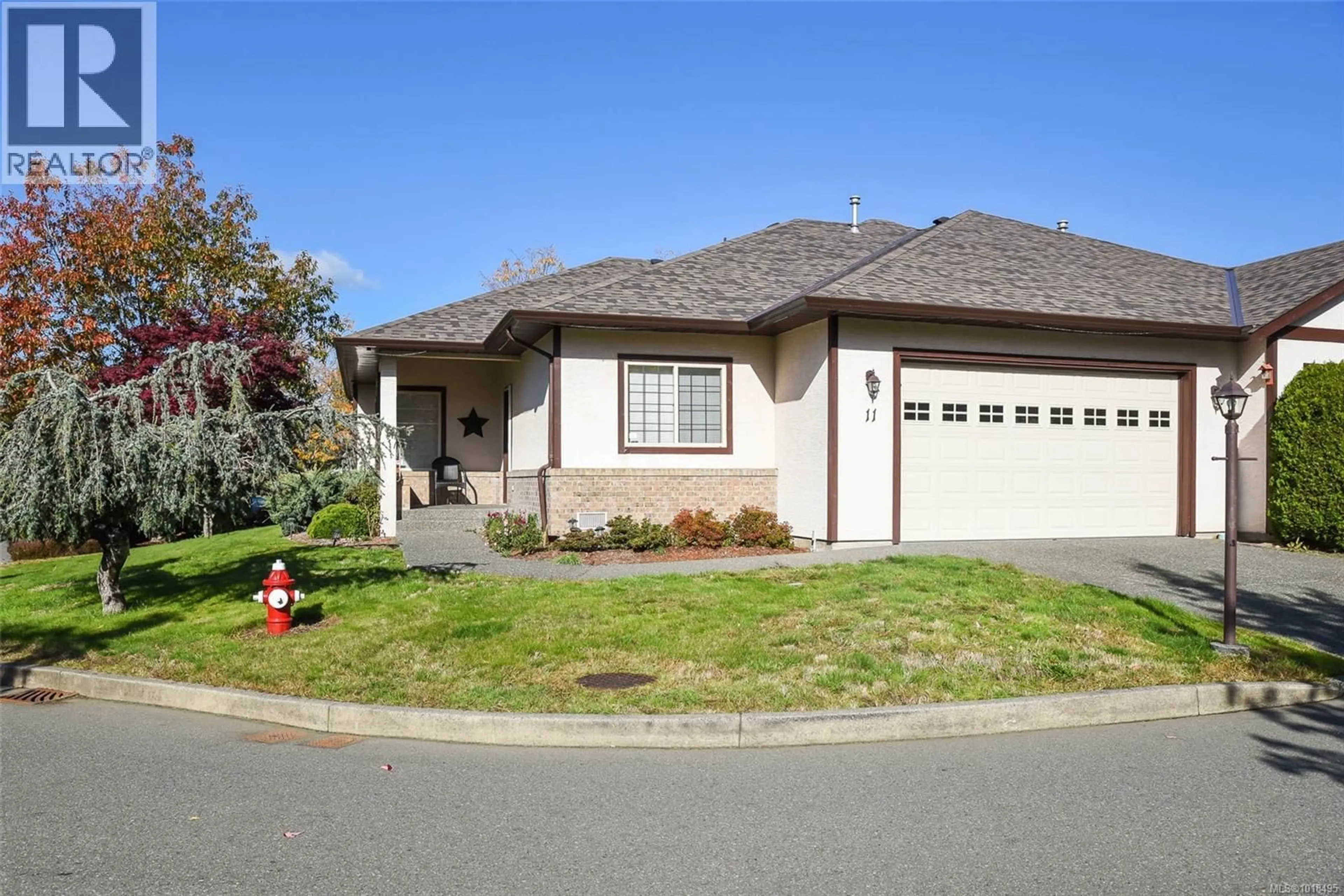 Home with vinyl exterior material, street for 11 - 1288 TUNNER DRIVE, Courtenay British Columbia V9N8S2