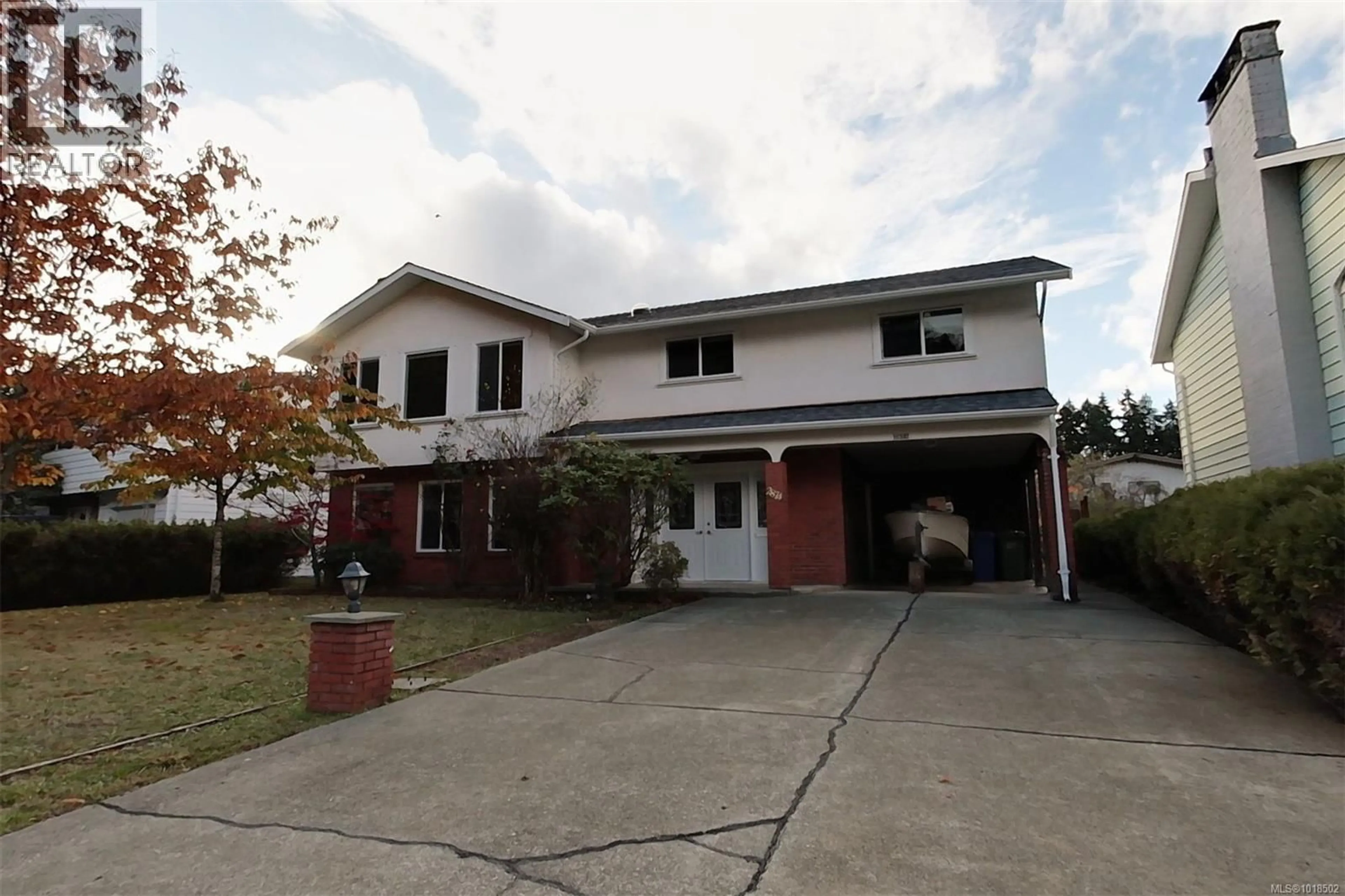 Home with vinyl exterior material, street for 2874 CARMICHAEL CRESCENT, Port Alberni British Columbia V9Y7V6