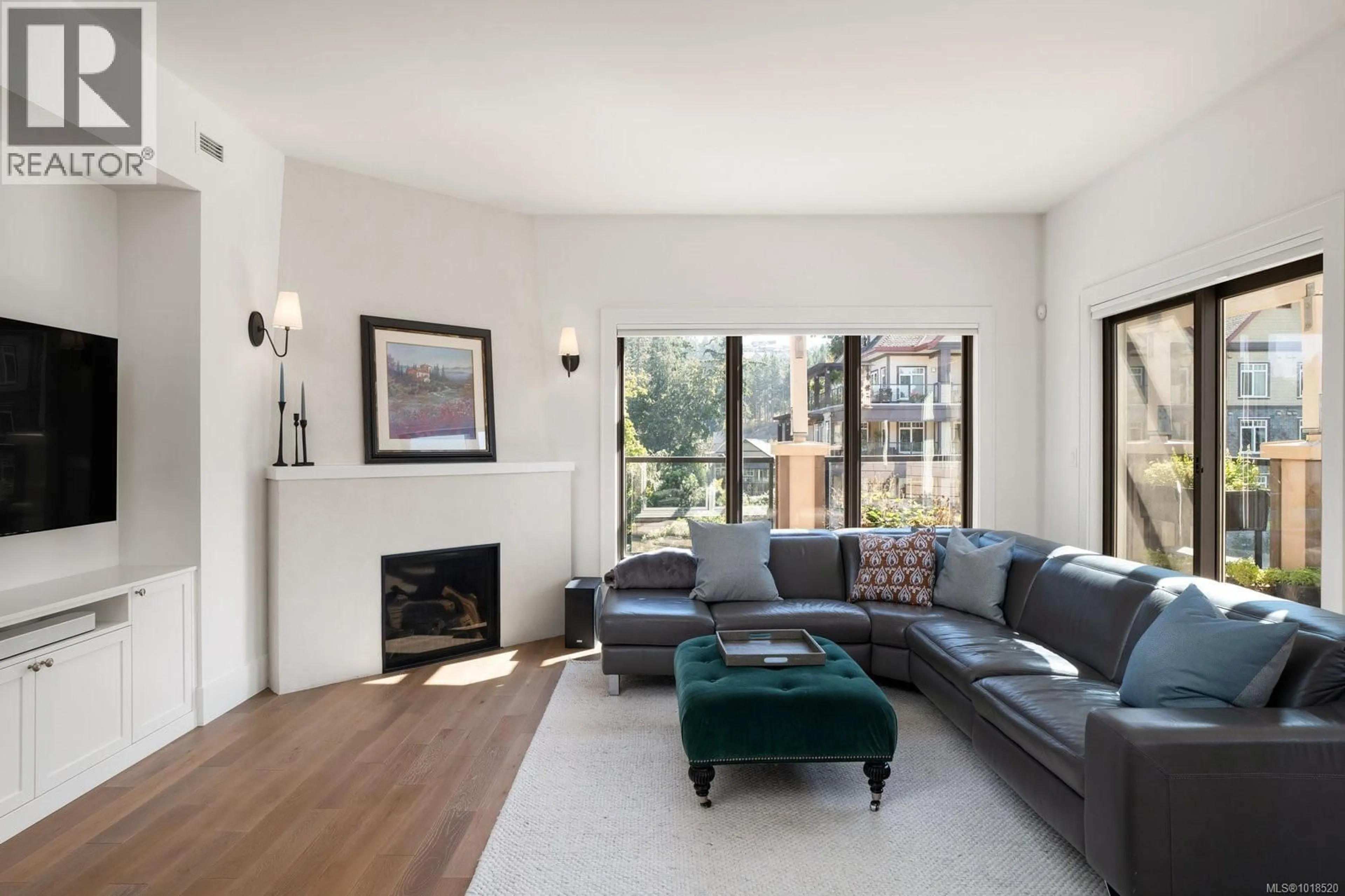 Living room with furniture, unknown for 416 - 1335 BEAR MOUNTAIN PARKWAY, Langford British Columbia V9B6T9