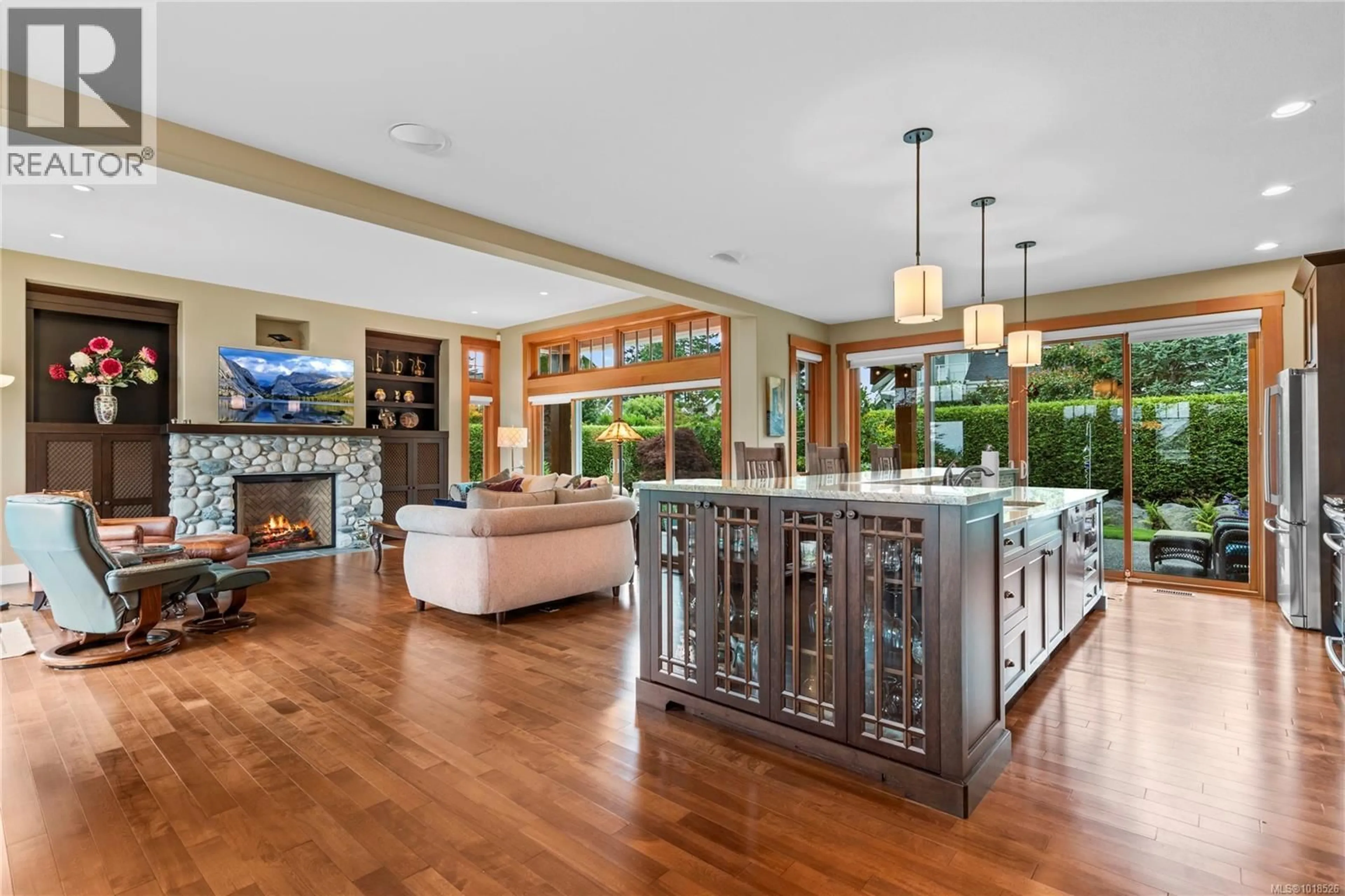 Open concept kitchen, unknown for 942 BLUFFS DRIVE, Qualicum Beach British Columbia V9K0A2