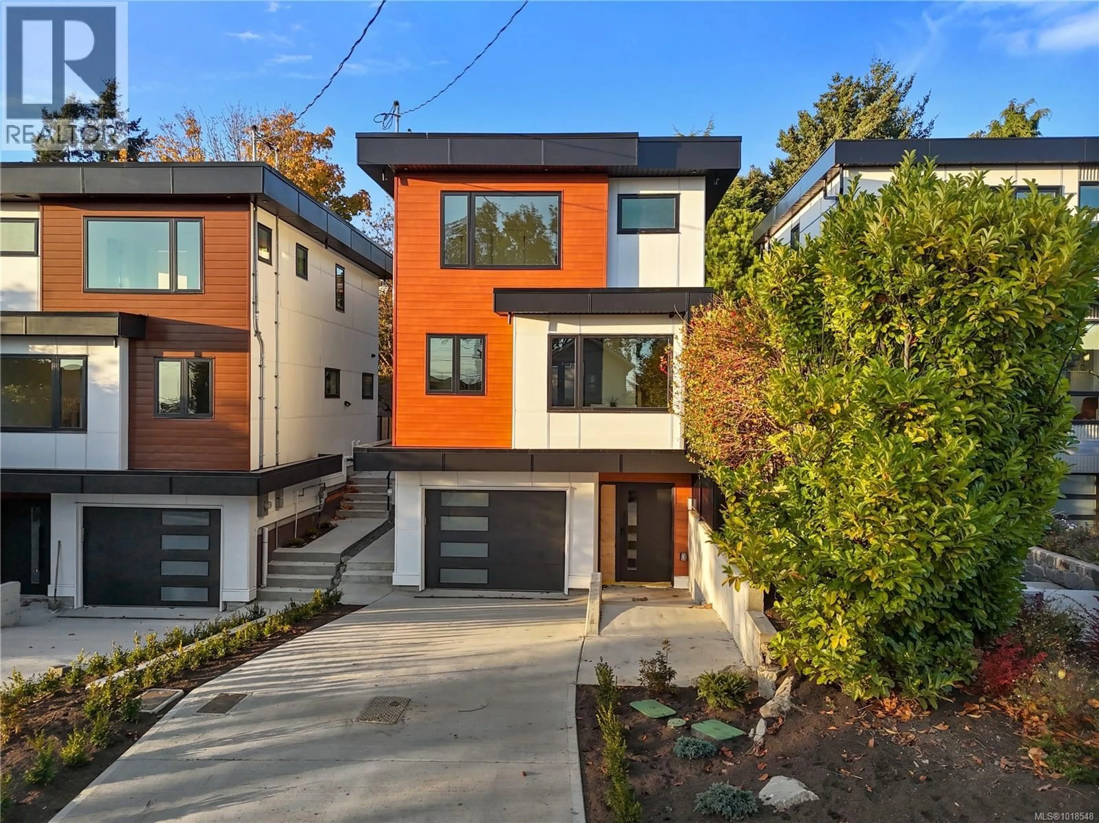 Home with brick exterior material, street for 1342 WOOD STREET, Esquimalt British Columbia V9A5E1