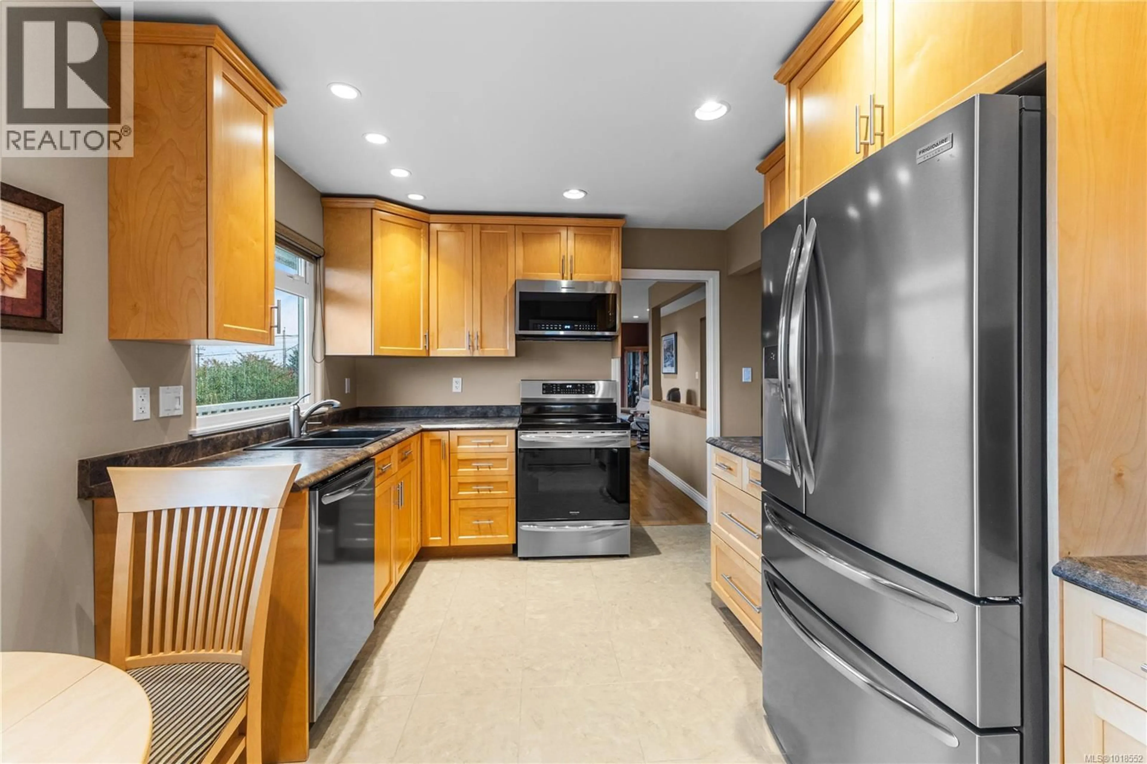 Unknown for 60 MCLEAN STREET, Campbell River British Columbia V9W2L9