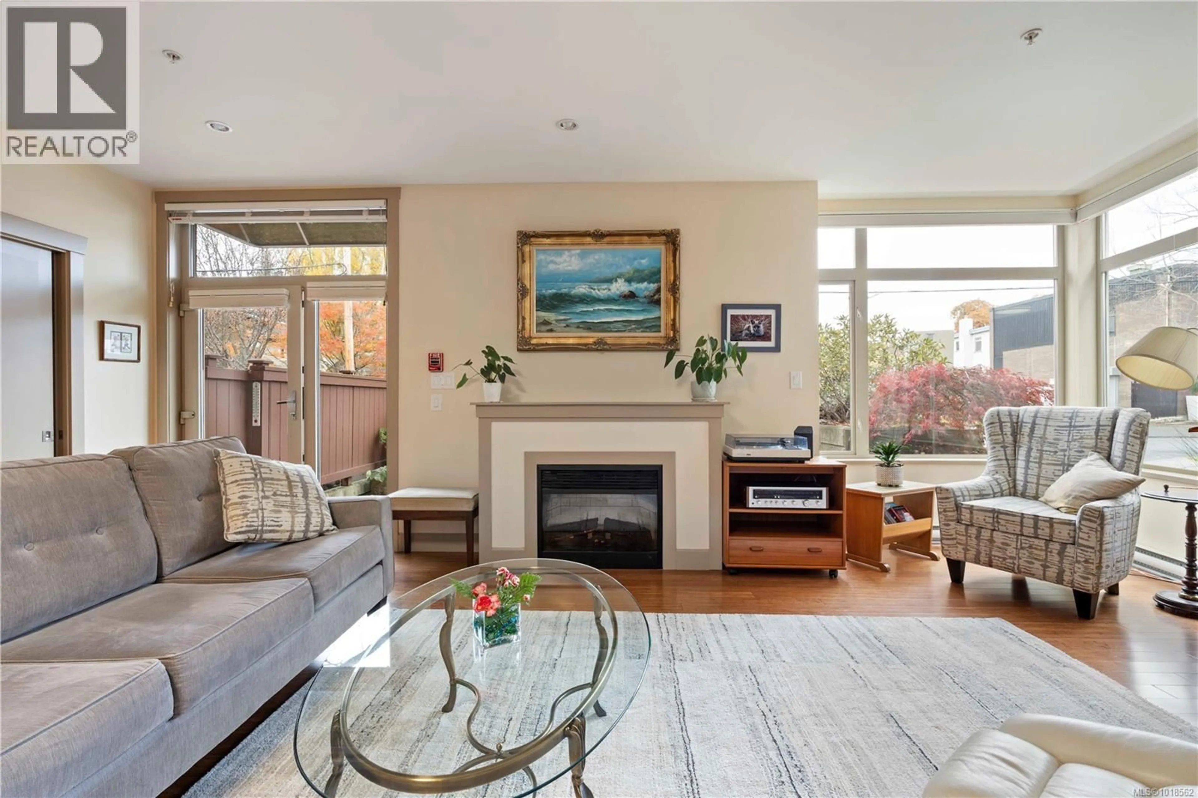 Living room with furniture, unknown for 105 - 1035 SUTLEJ STREET, Victoria British Columbia V8V2V9