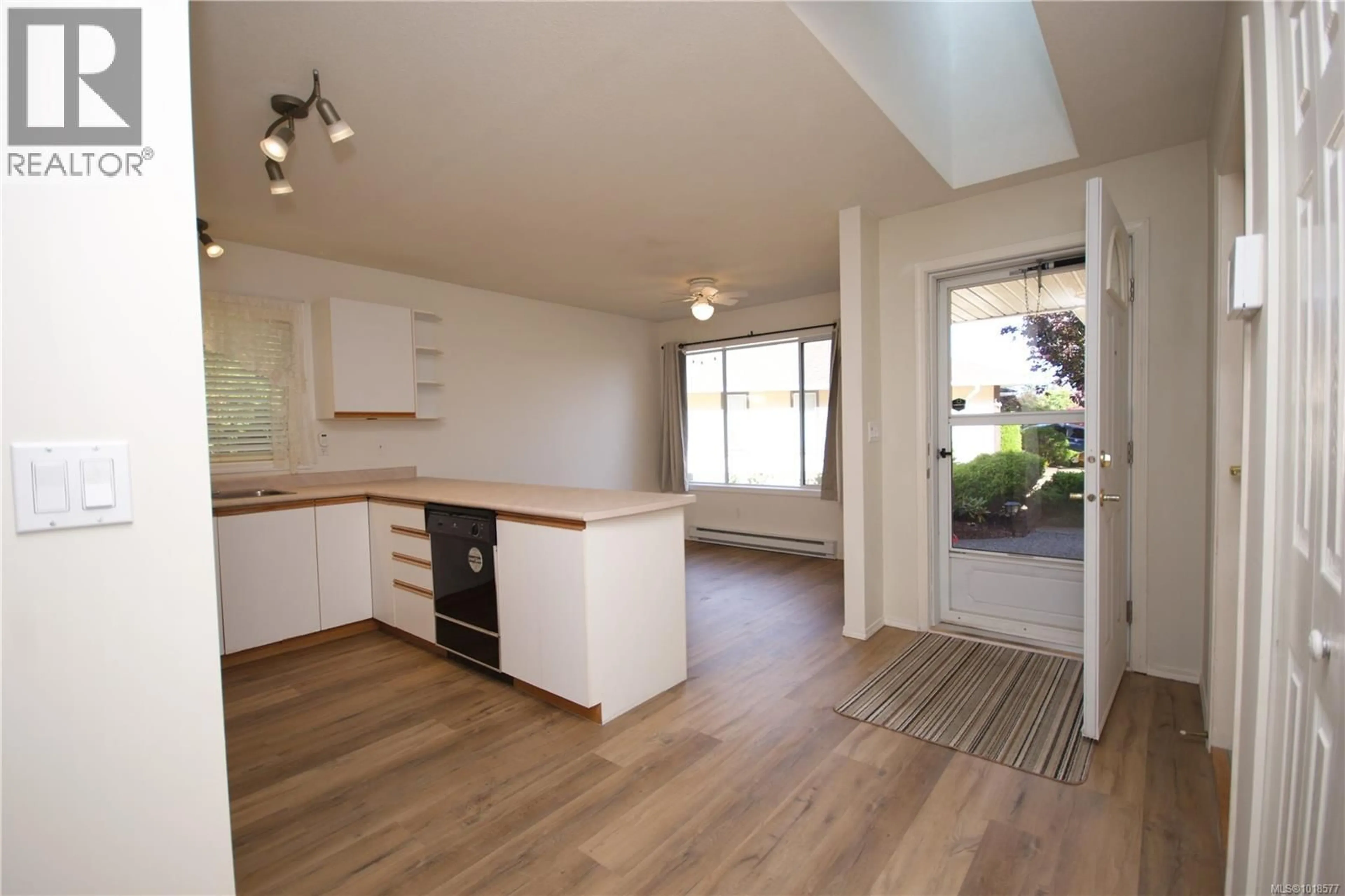 Unknown for 33 - 454 MORISON AVENUE, Parksville British Columbia V9P2M6