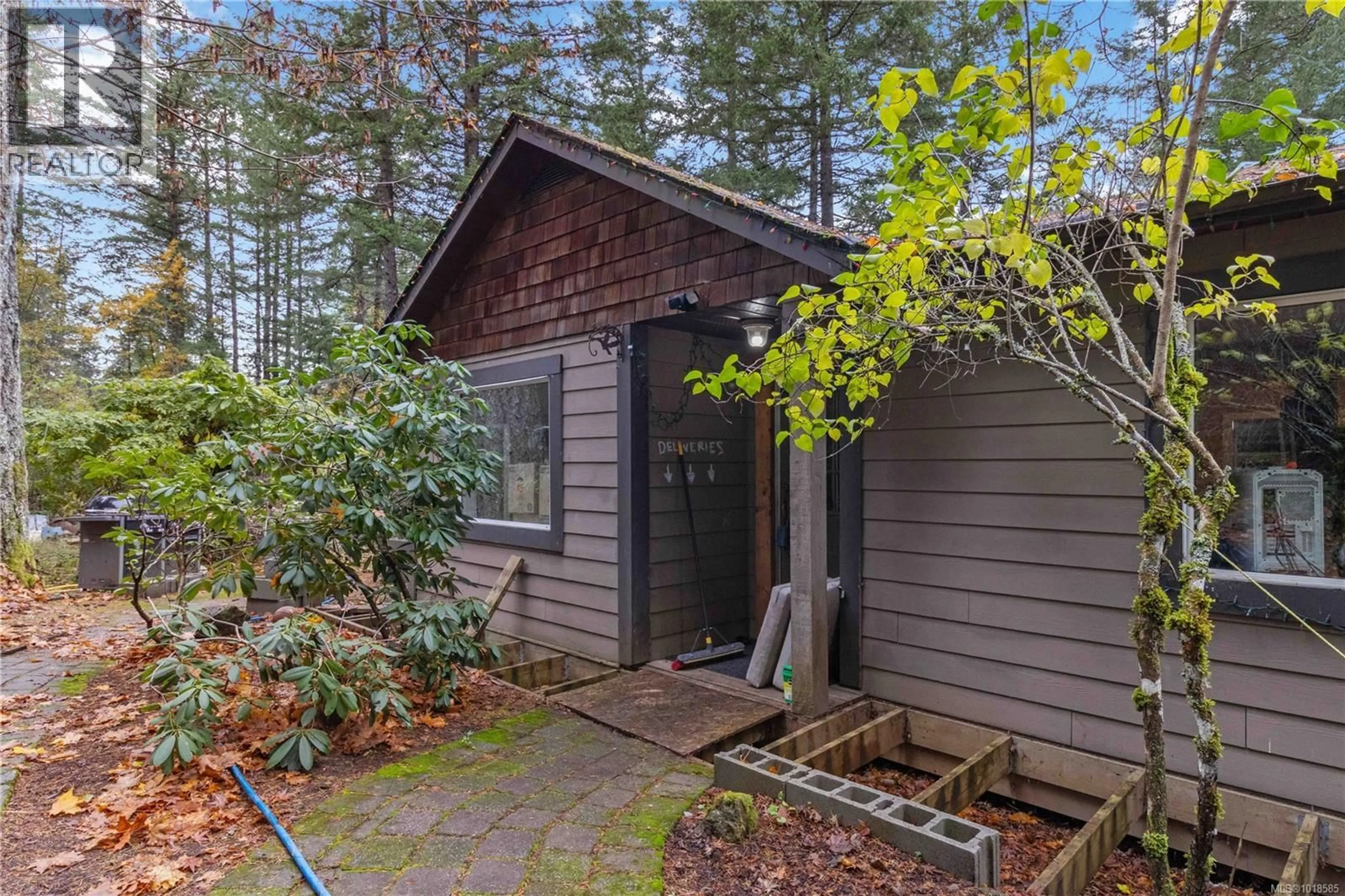 Unknown for 660 MILLSTREAM LAKE ROAD, Highlands British Columbia V9B6E9