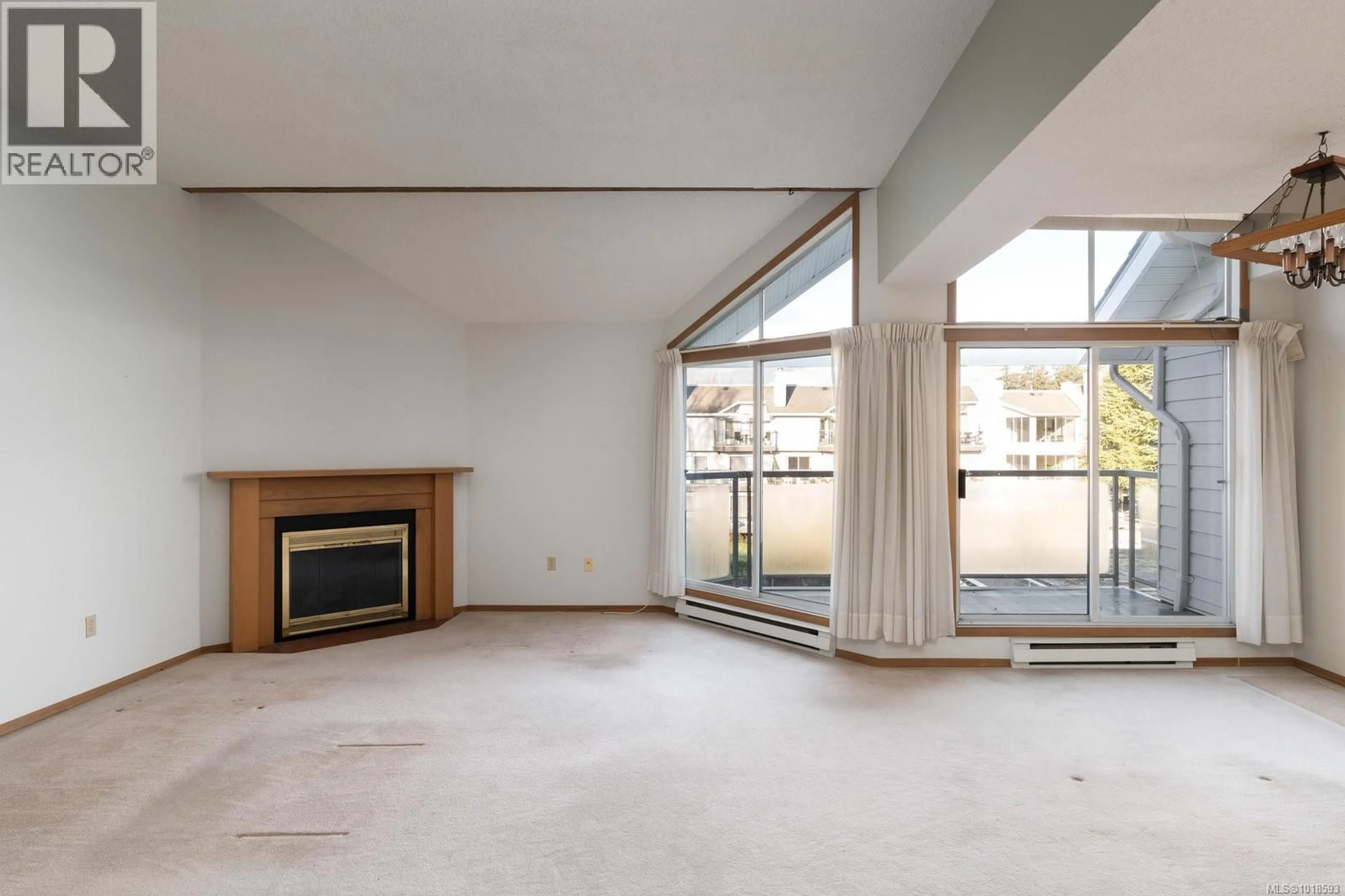 A pic of a room for 312 - 10459 RESTHAVEN DRIVE, Sidney British Columbia V8L3H6