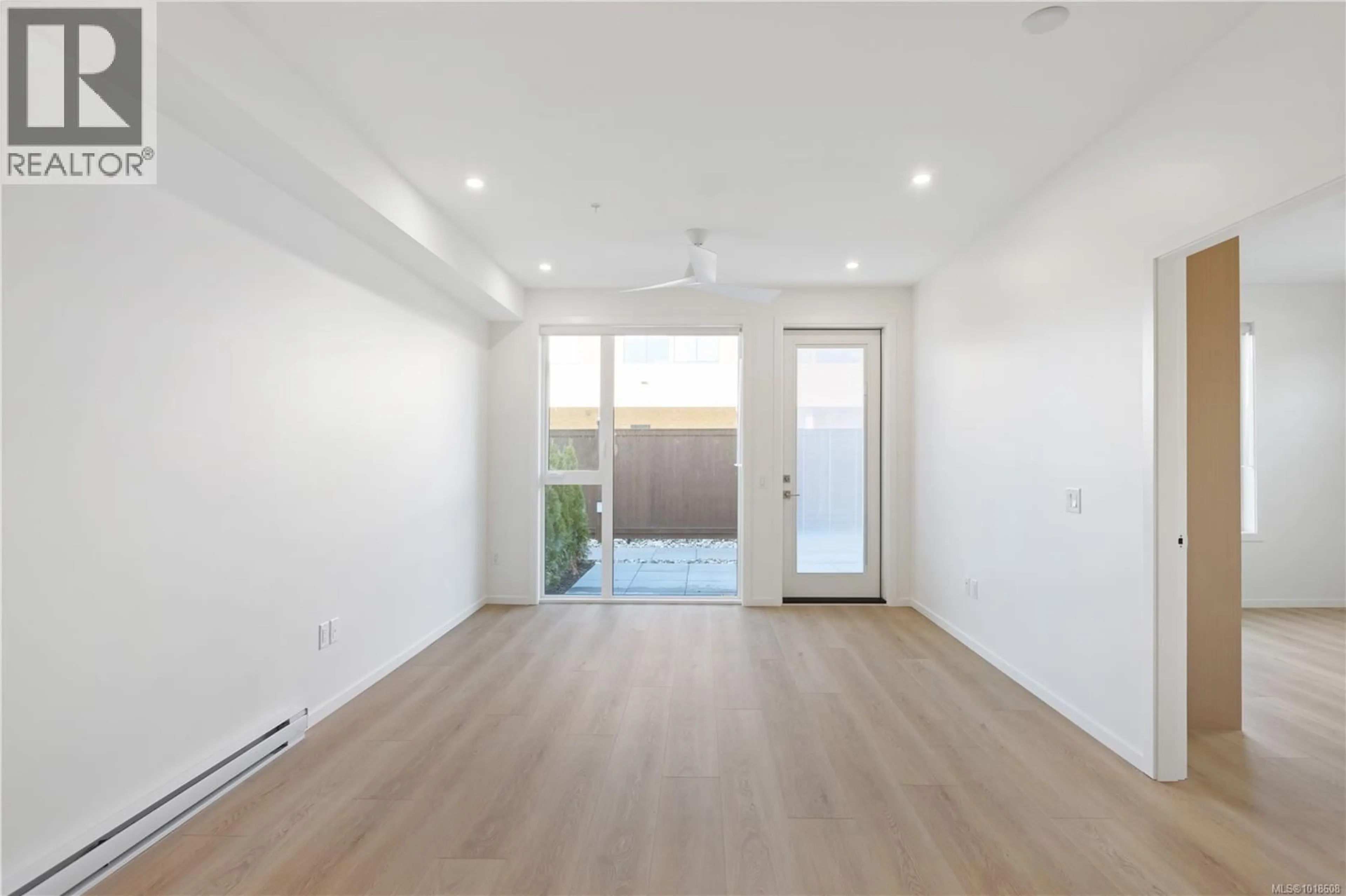 A pic of a room for 109 - 2374 OAKVILLE AVENUE, Sidney British Columbia V8L1V5