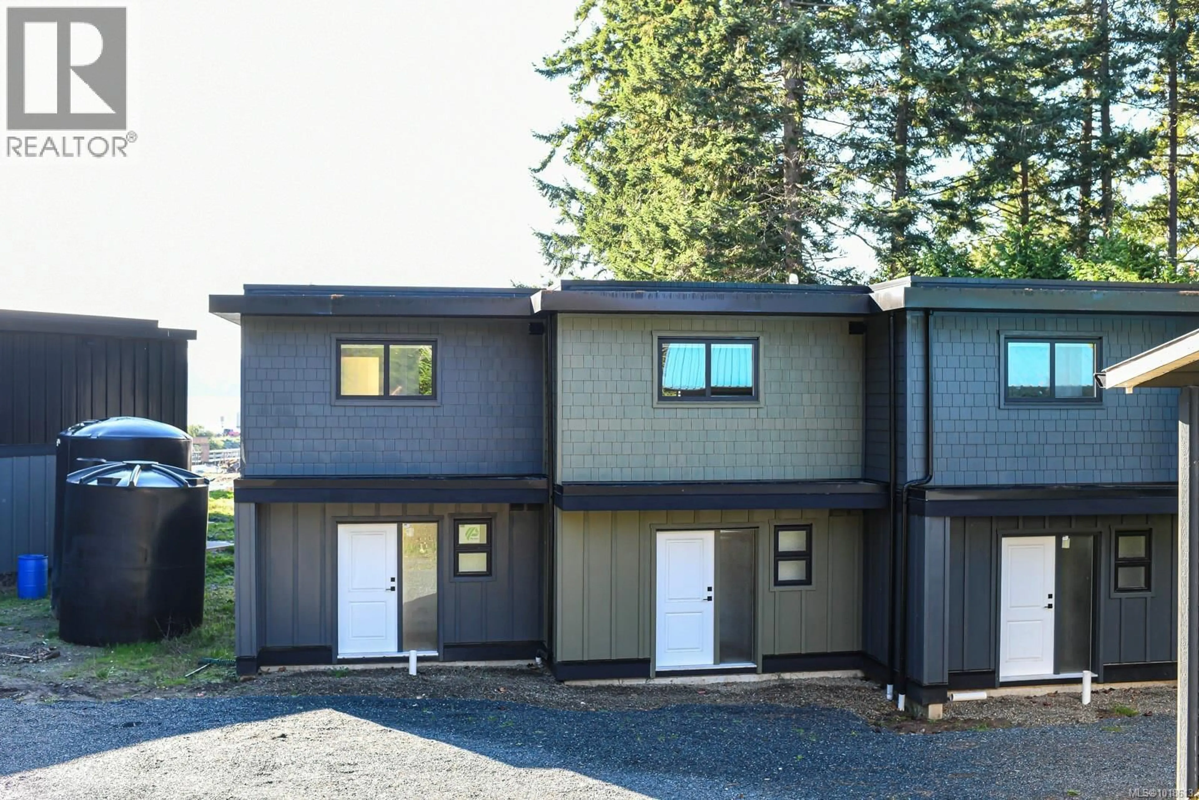 Home with vinyl exterior material, unknown for 211 - 4305 SHINGLE SPIT ROAD, Hornby Island British Columbia V0R1Z0
