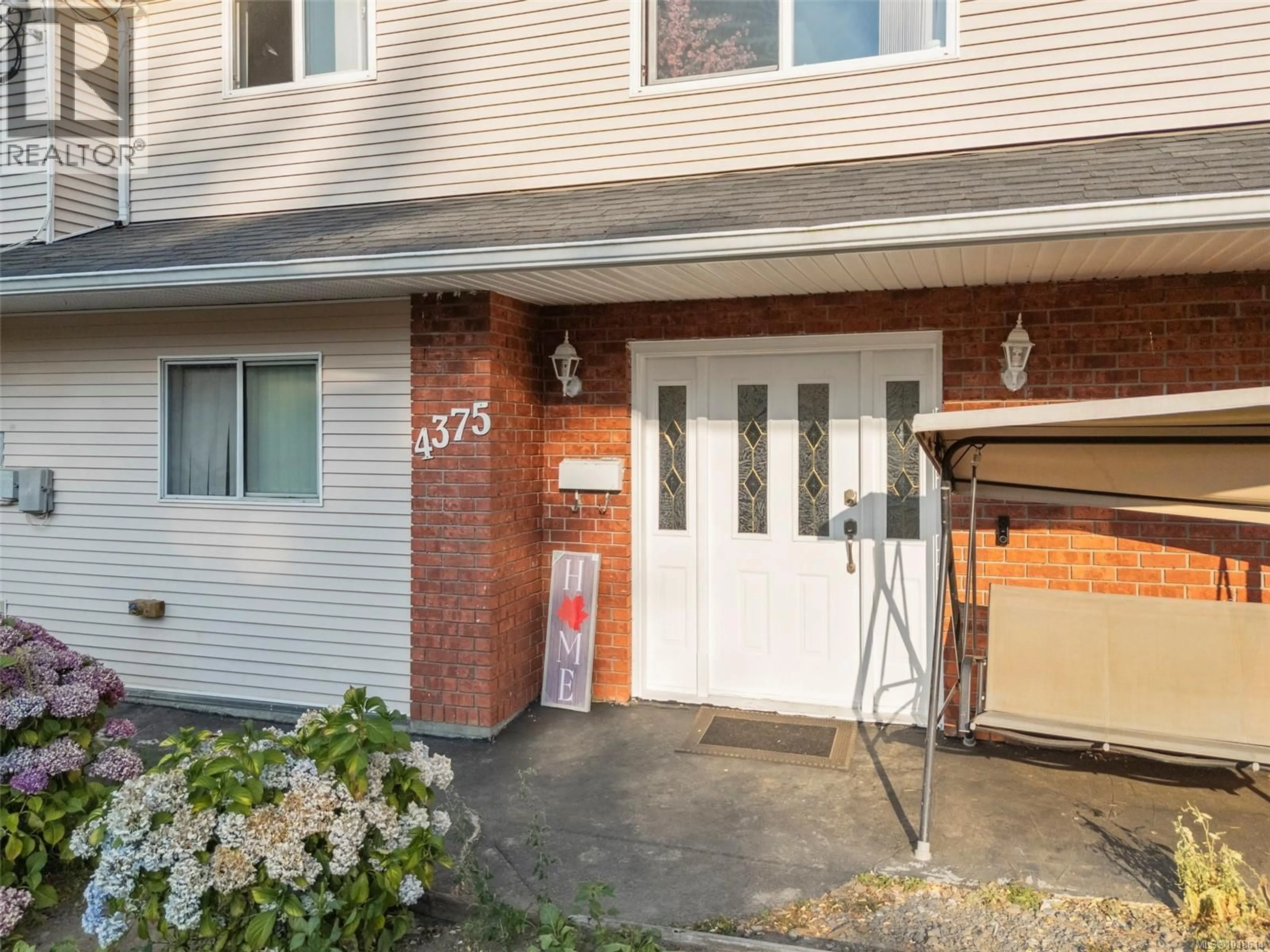 Unknown for 4375 VIEWMONT AVENUE, Saanich British Columbia V8Z5K8