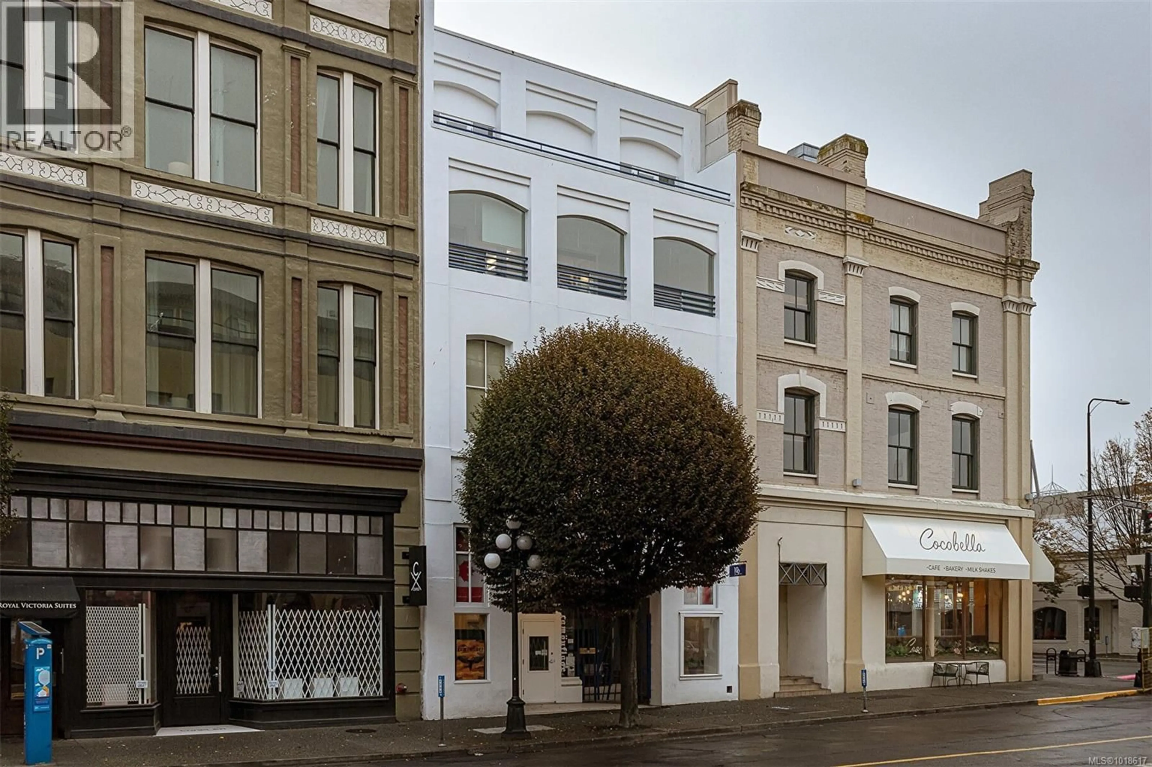 A pic from outside/outdoor area/front of a property/back of a property/a pic from drone, street for 302 - 1407 GOVERNMENT STREET, Victoria British Columbia V8W1Z1