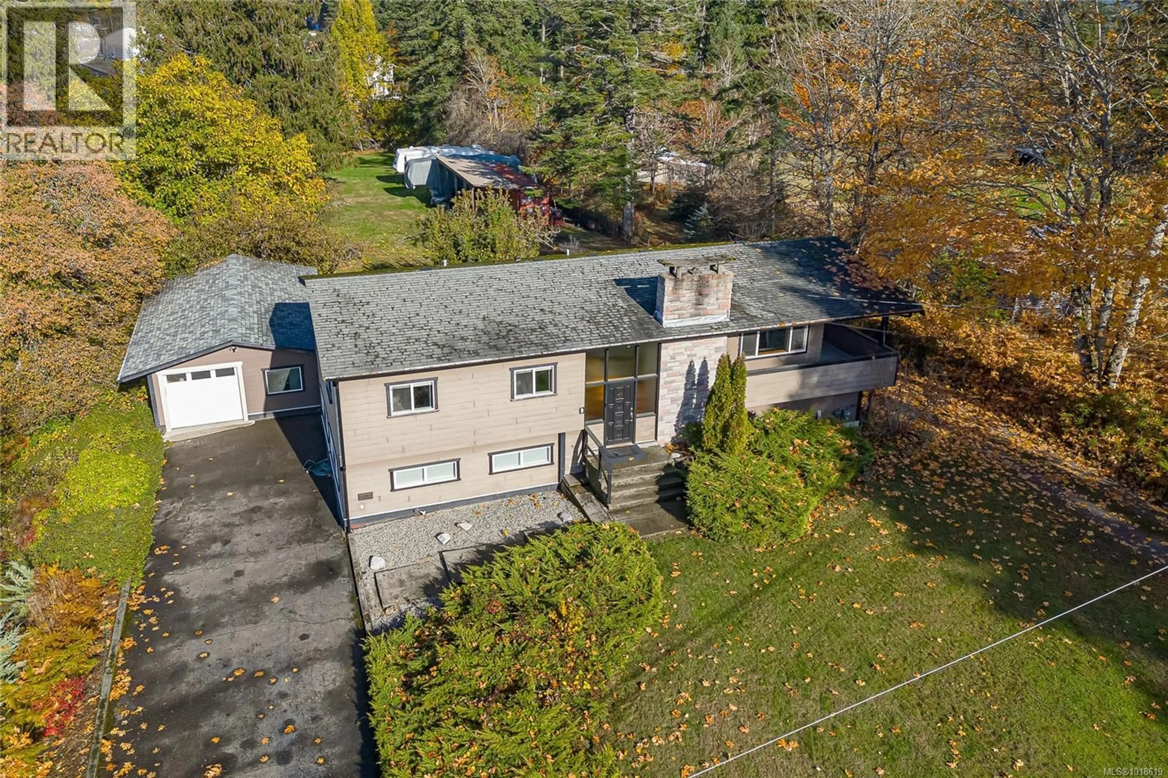 A pic from outside/outdoor area/front of a property/back of a property/a pic from drone, unknown for 2775 ORTONA ROAD, Duncan British Columbia V9L6B4