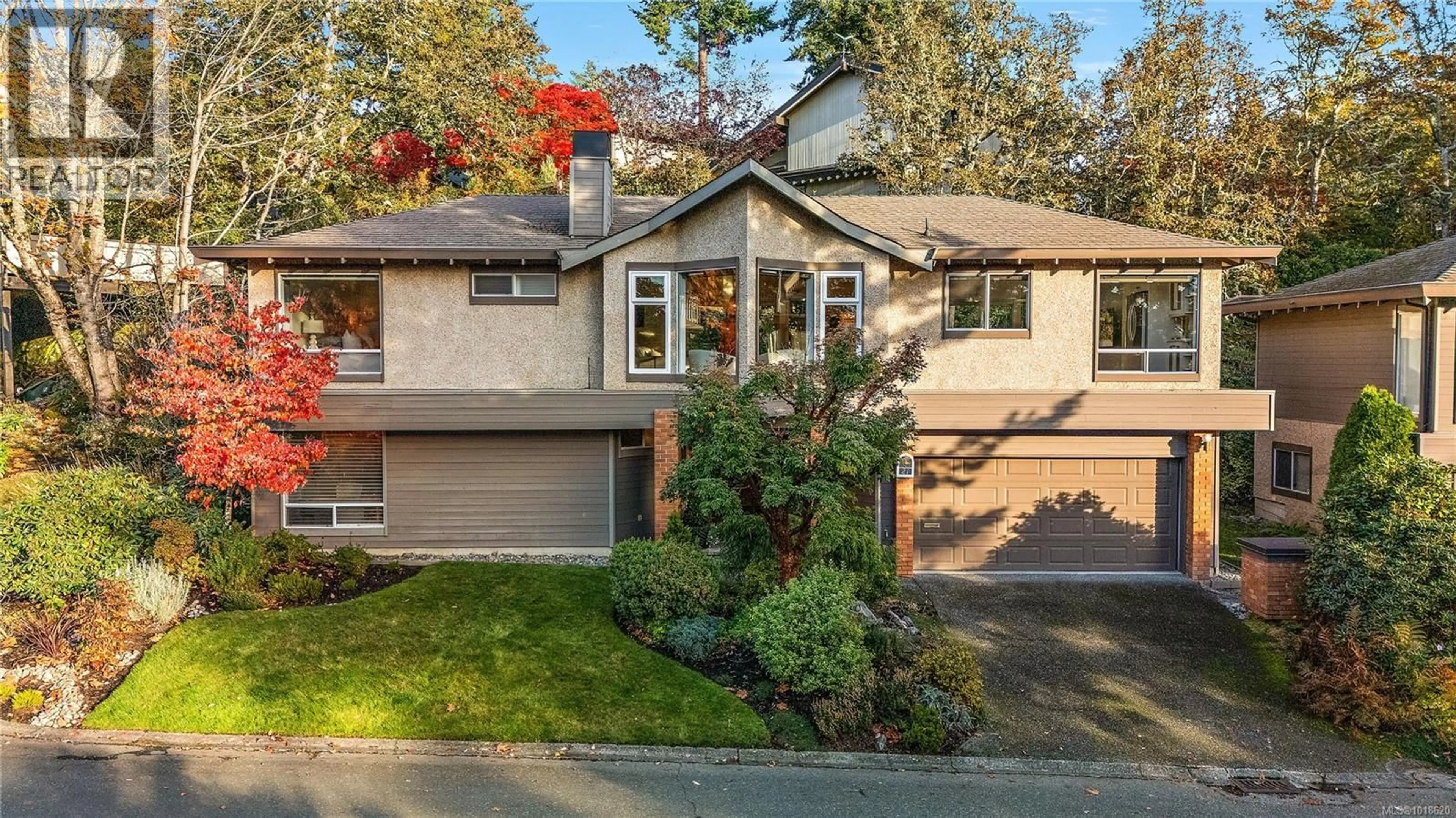 Home with brick exterior material, street for 21 - 909 CAROLWOOD DRIVE, Saanich British Columbia V8X3T9