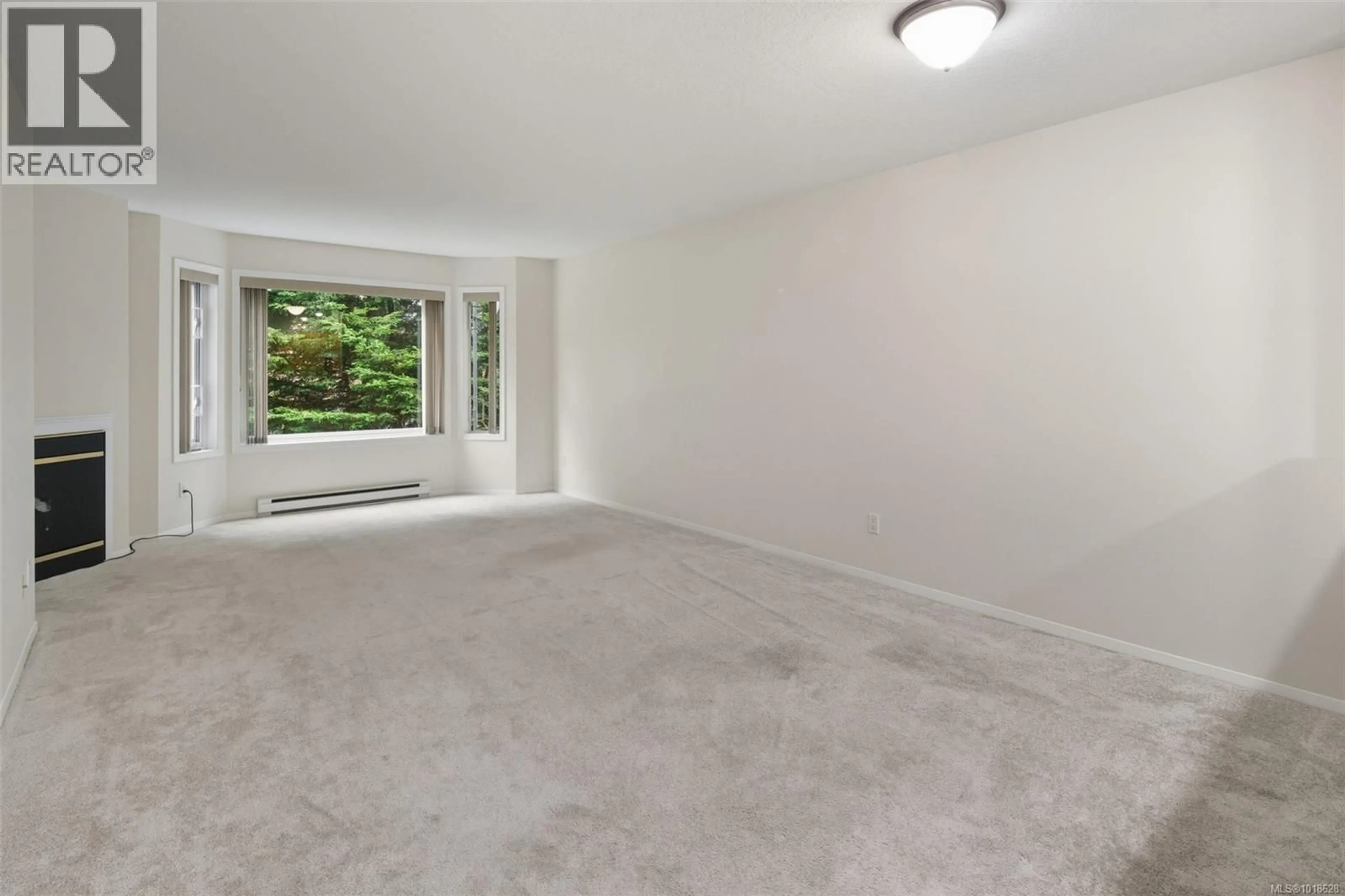 A pic of a room for 213 - 9882 FIFTH STREET, Sidney British Columbia V8L2X3