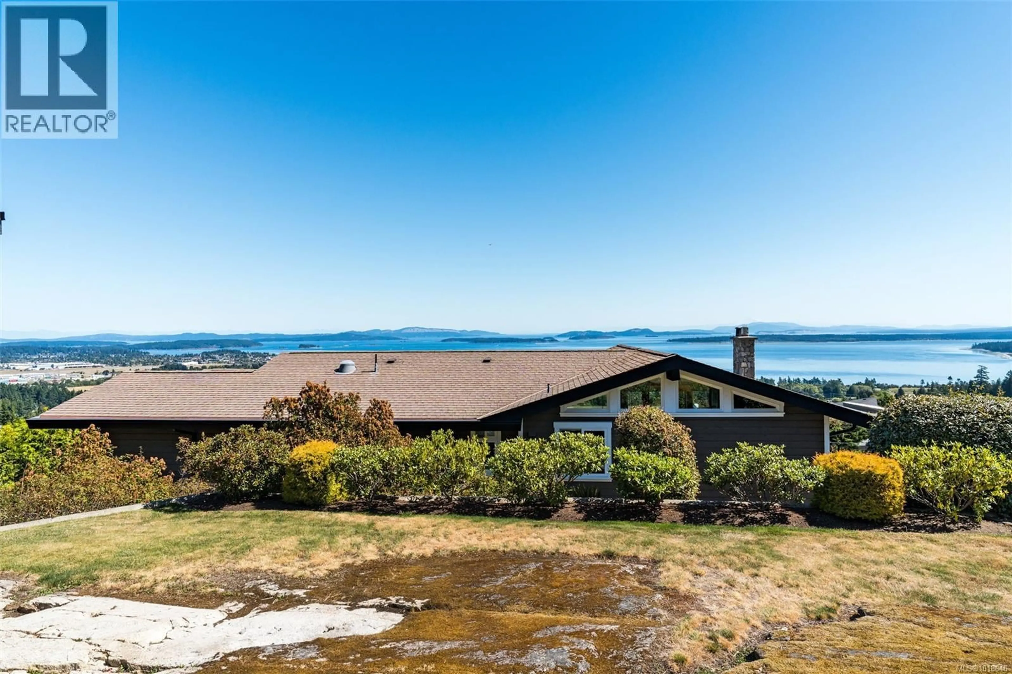 A pic from outside/outdoor area/front of a property/back of a property/a pic from drone, water/lake/river/ocean view for 8874 PARK PACIFIC TERRACE, North Saanich British Columbia V8L4S1