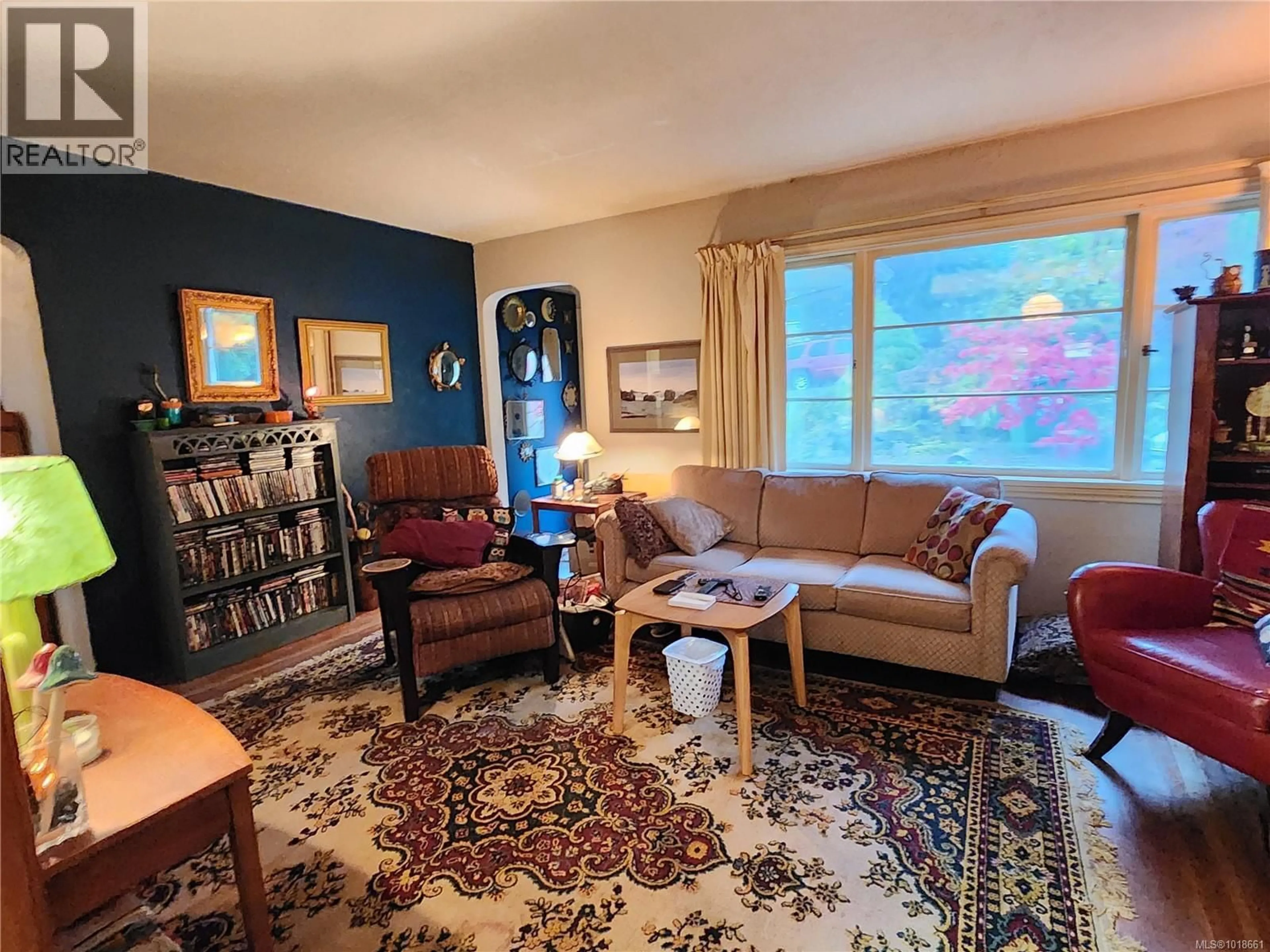 Living room with furniture, unknown for 3628 16TH AVENUE, Port Alberni British Columbia V9Y5E2