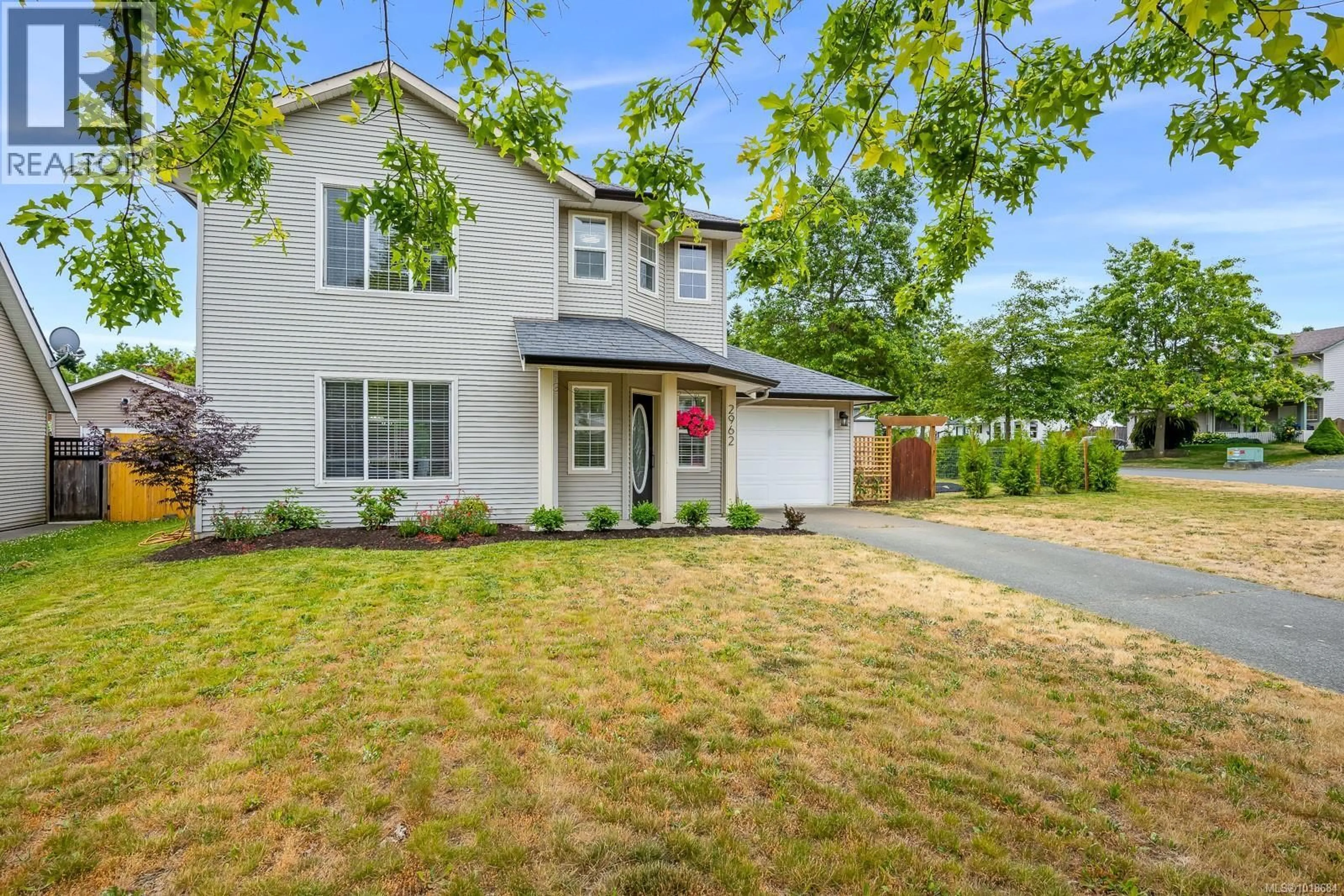 Home with vinyl exterior material, street for 2962 HUCKLEBERRY PLACE, Courtenay British Columbia V9N9W7