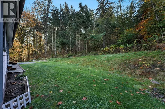 241 AUST WAY, Salt Spring 5