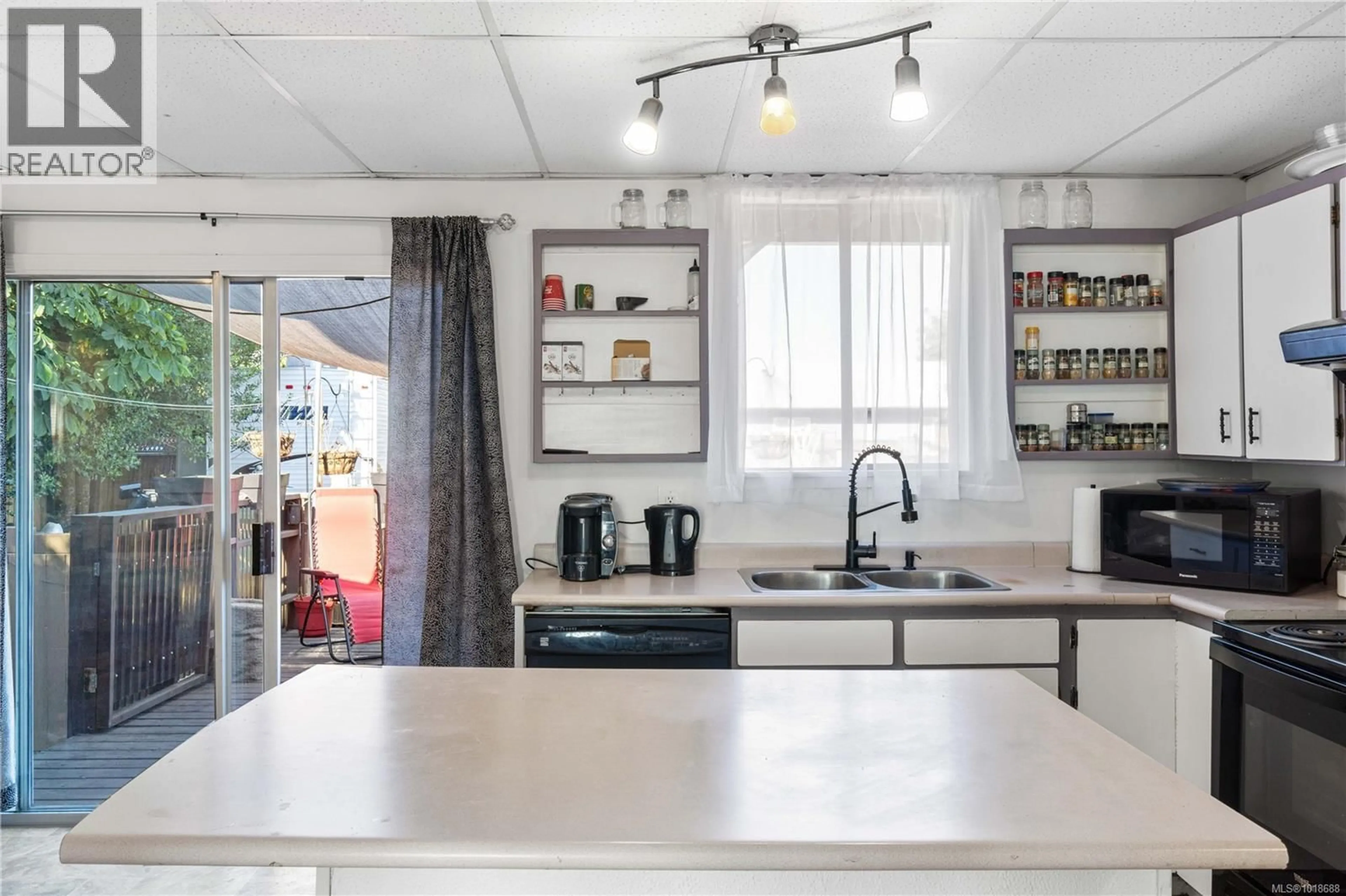 Unknown for 375 BRUCE AVENUE, Nanaimo British Columbia V9R3Y2