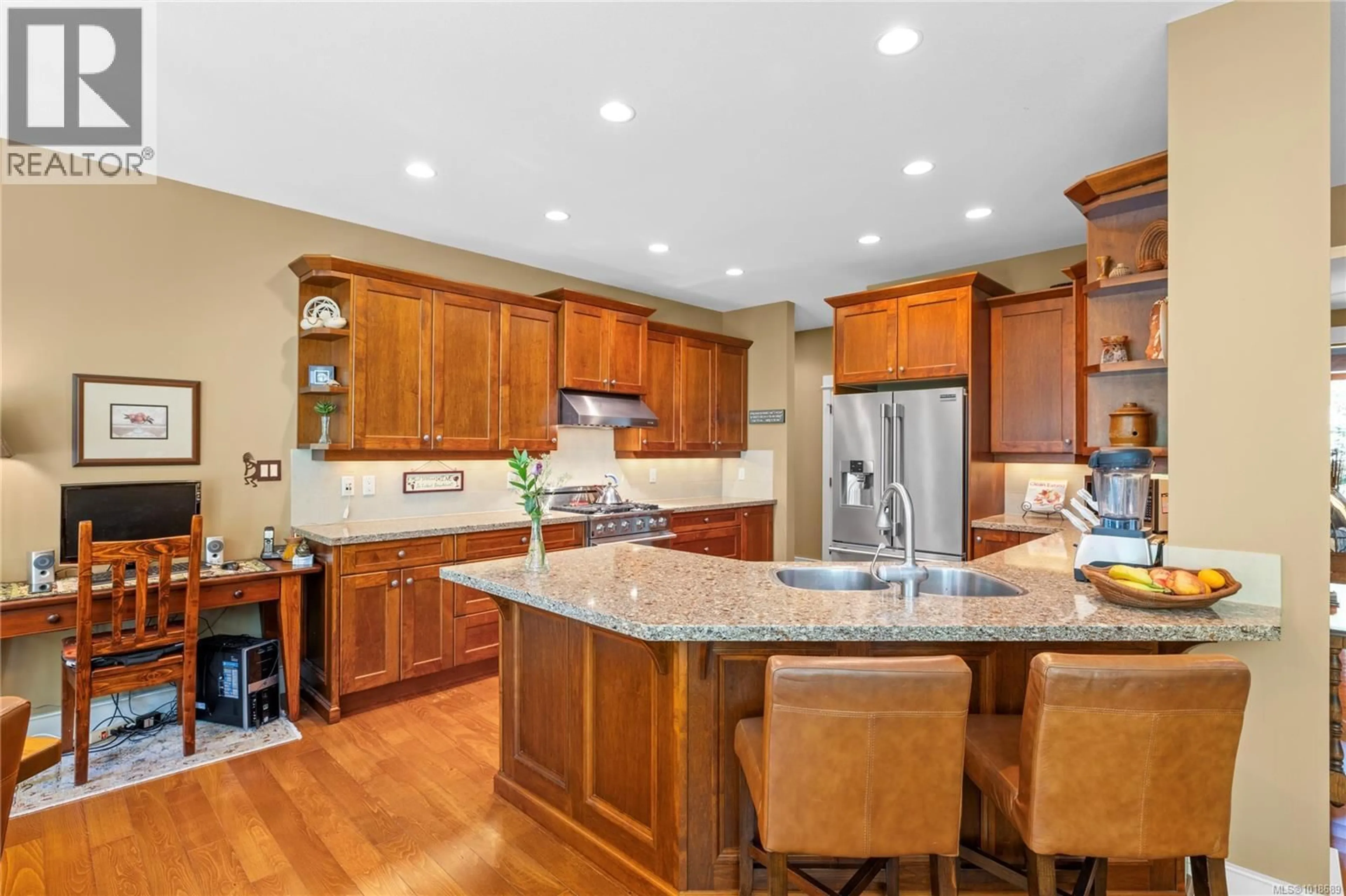 Open concept kitchen, ceramic/tile floor for 649 EAGLEWOOD COURT, Qualicum Beach British Columbia V9K0A3