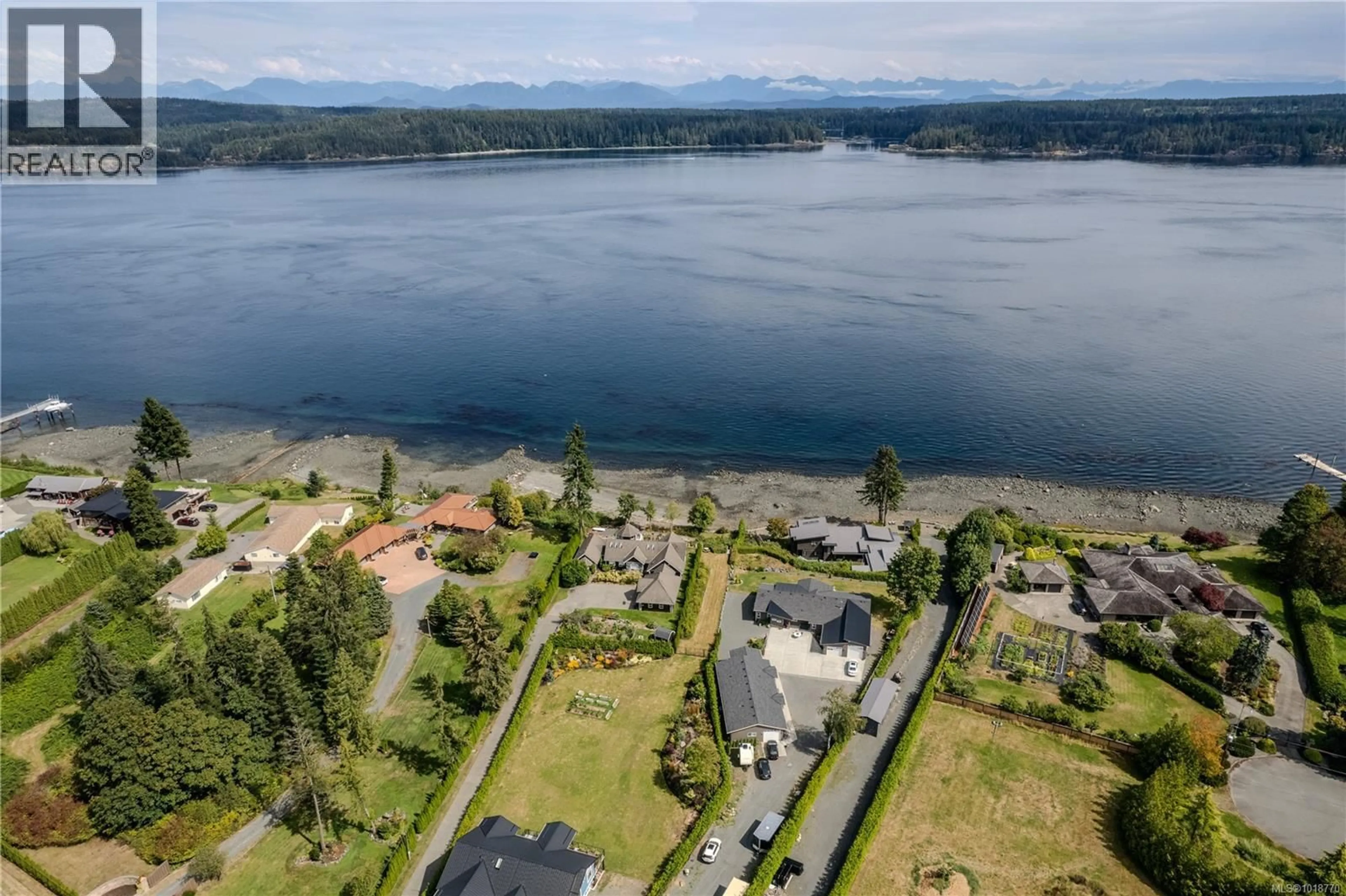 A pic from outside/outdoor area/front of a property/back of a property/a pic from drone, water/lake/river/ocean view for 3885 DISCOVERY DRIVE, Campbell River British Columbia V9W4X5