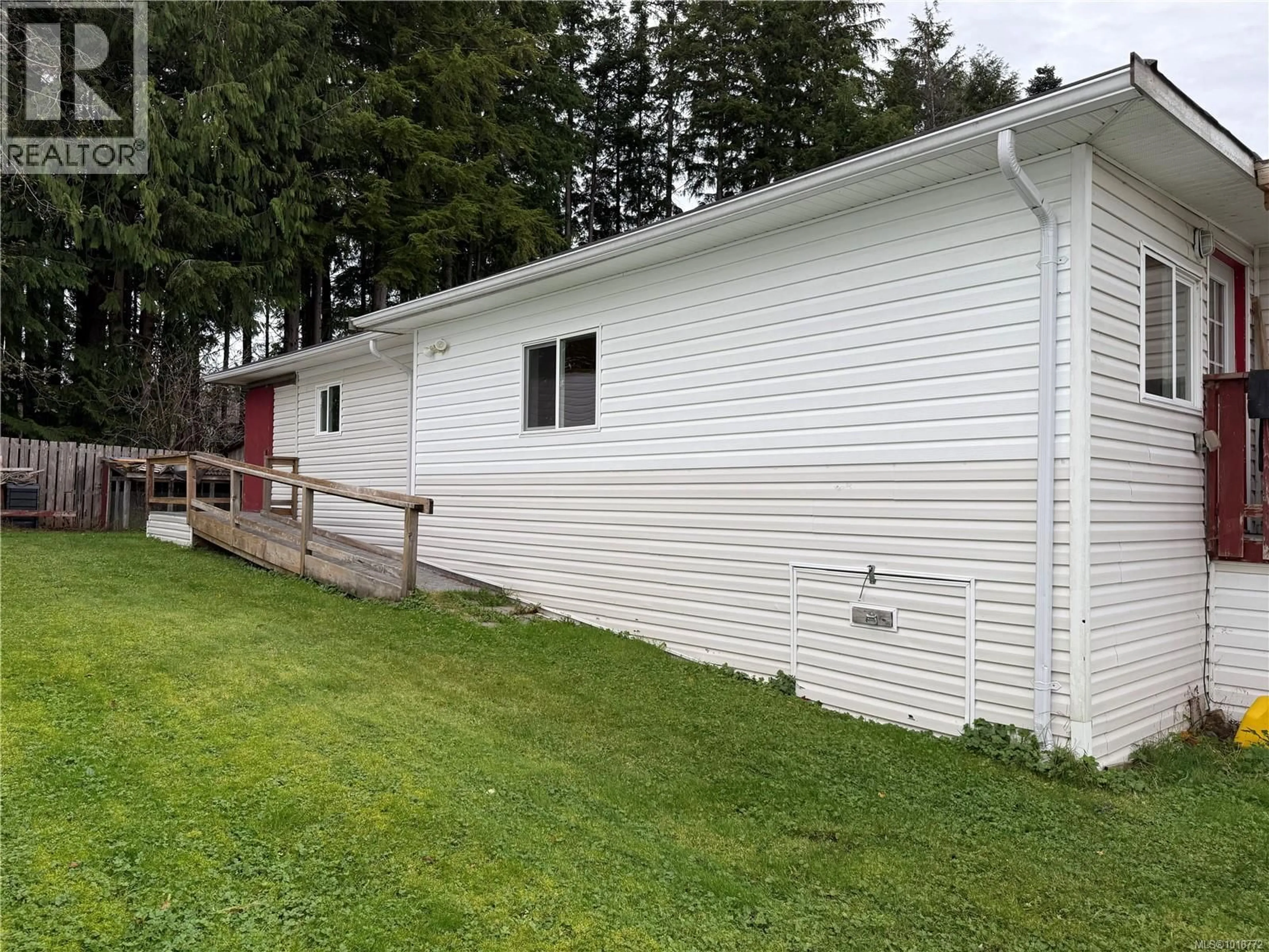 Home with vinyl exterior material, unknown for 26 - 7100 HIGHVIEW ROAD, Port Hardy British Columbia V0N2P0