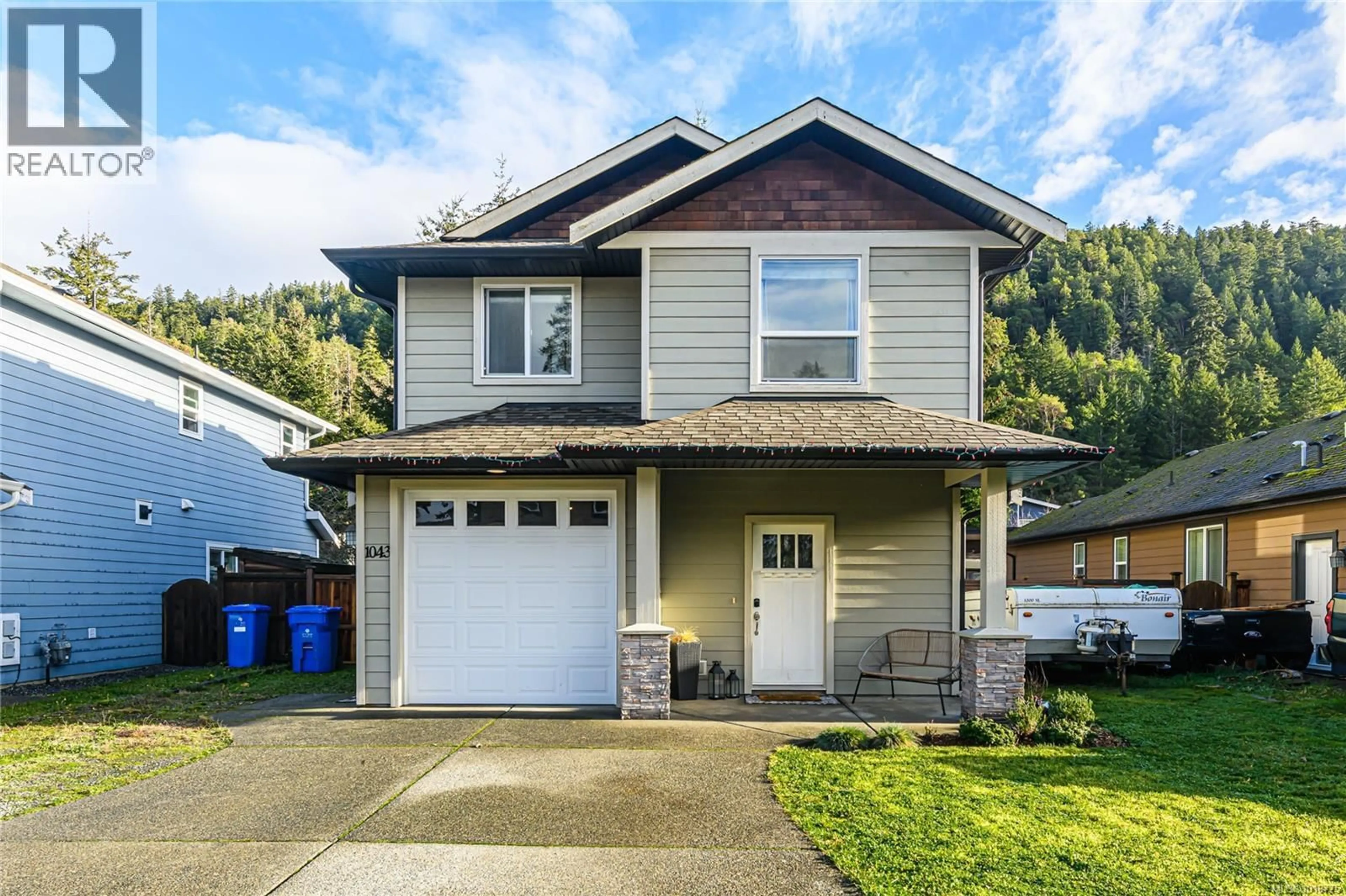 Home with vinyl exterior material, street for 1043 SKYLAR CIRCLE, Shawnigan Lake British Columbia V0R2W3