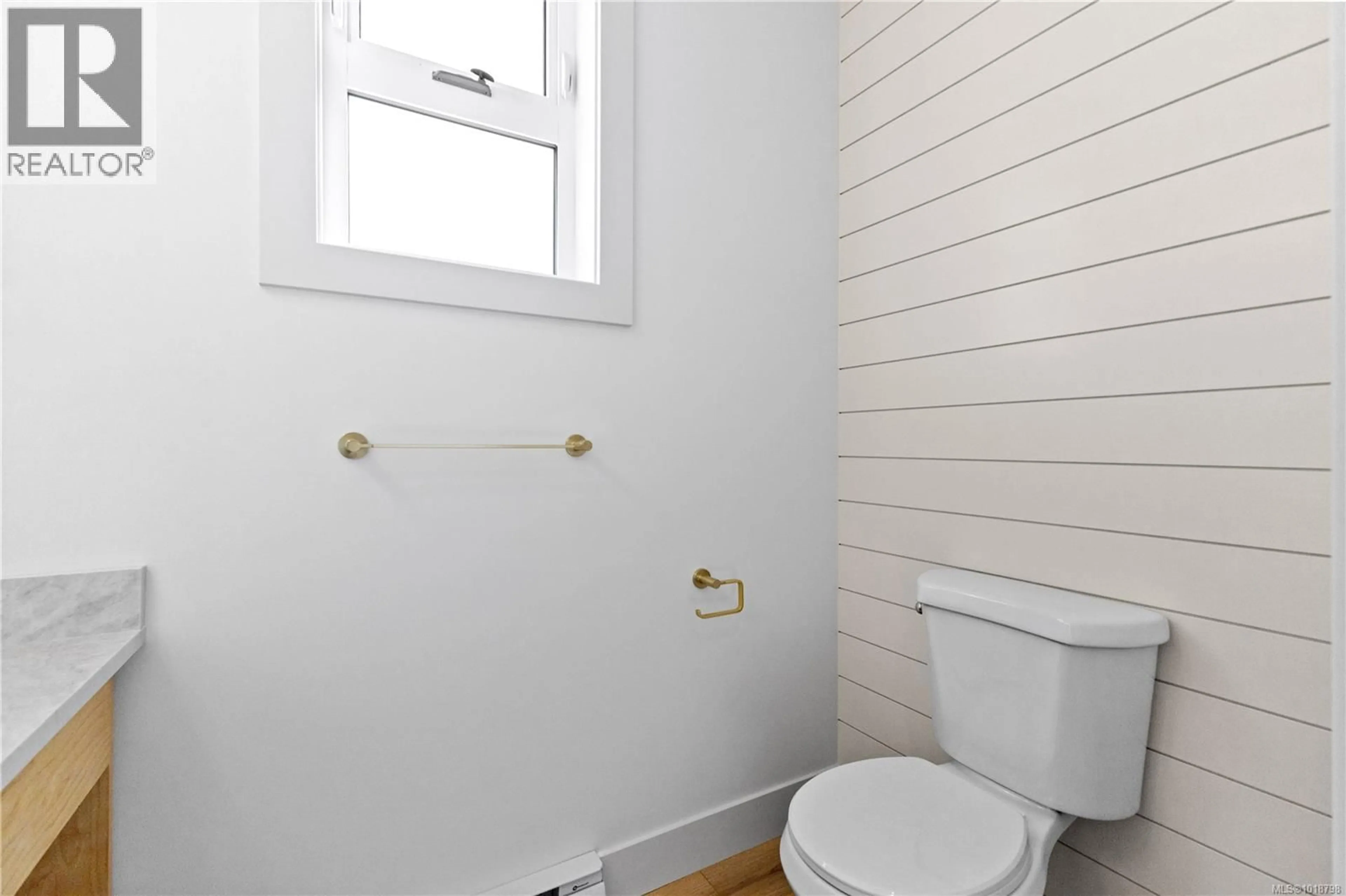 Standard bathroom, unknown for 910 PEACE KEEPING CRESCENT, Langford British Columbia V9C0N6