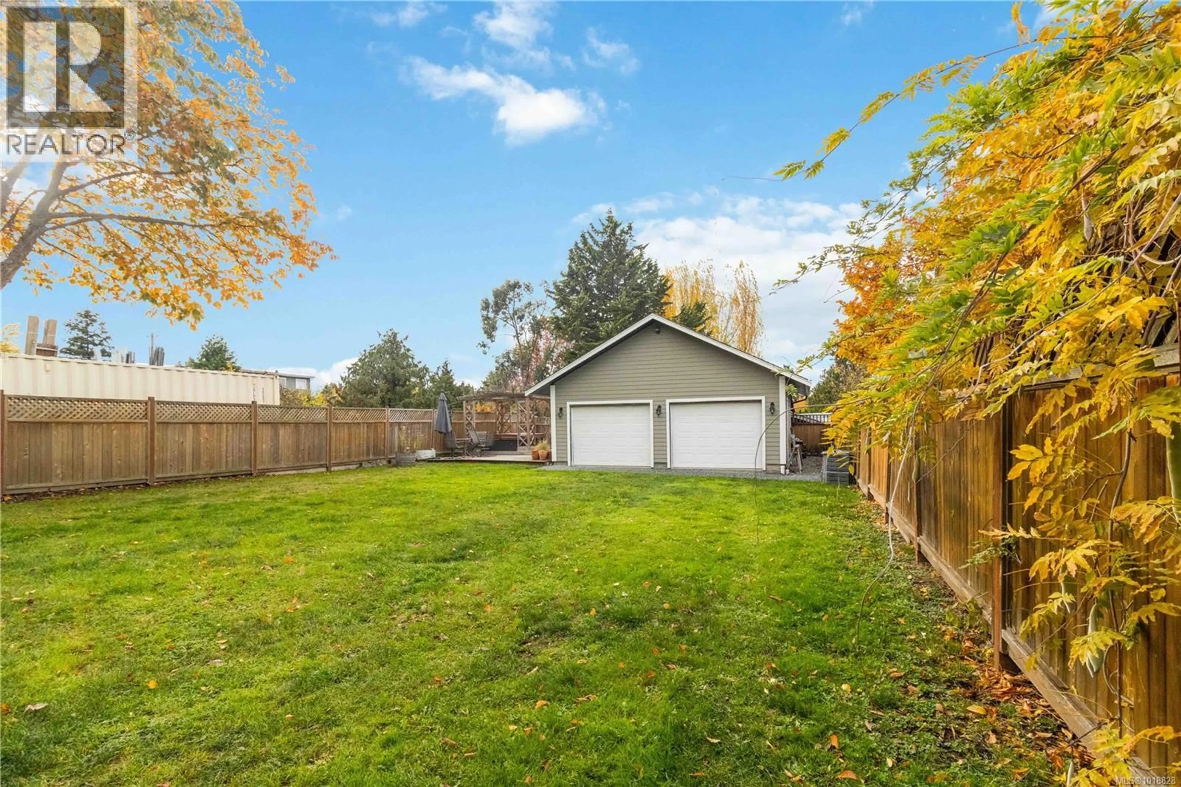 Unknown for 3354 HARRIET ROAD, Saanich British Columbia V8Z3S4