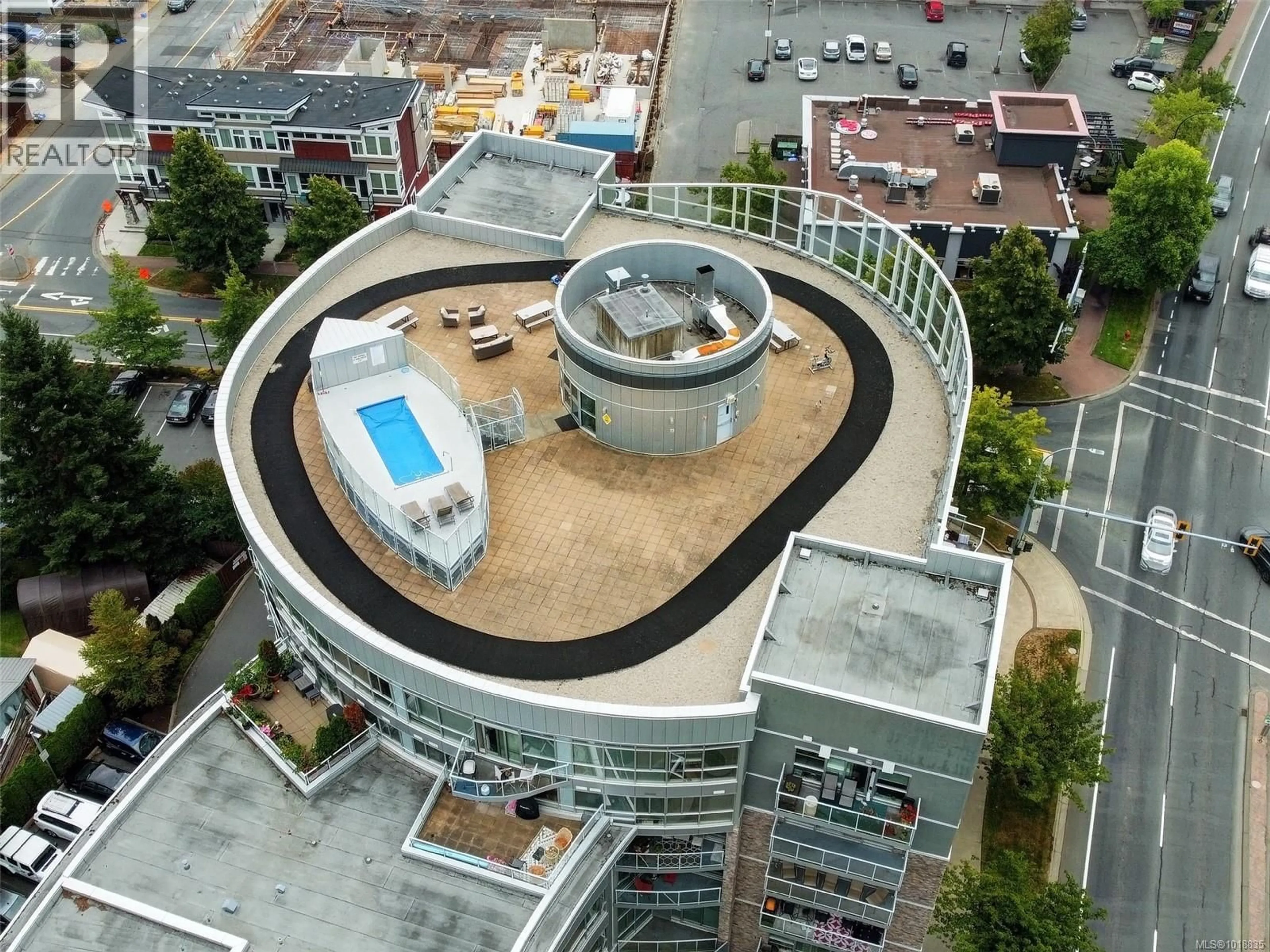 A pic from outside/outdoor area/front of a property/back of a property/a pic from drone, city buildings view from balcony for 529 - 2745 VETERANS MEMORIAL PARKWAY, Langford British Columbia V9B0H4