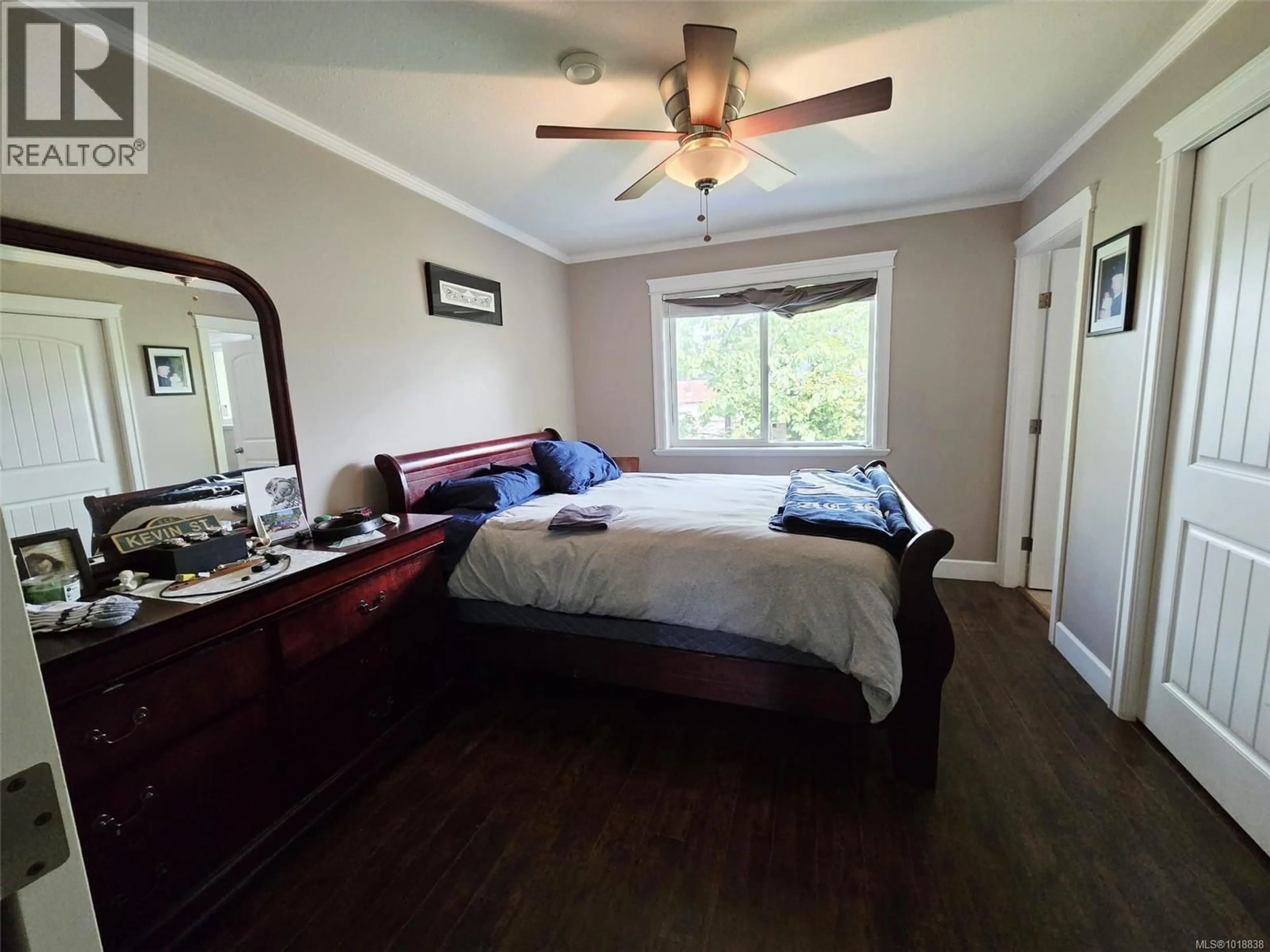 A pic of a room for 4 - 730 JUBILEE STREET, Duncan British Columbia V9L1X8