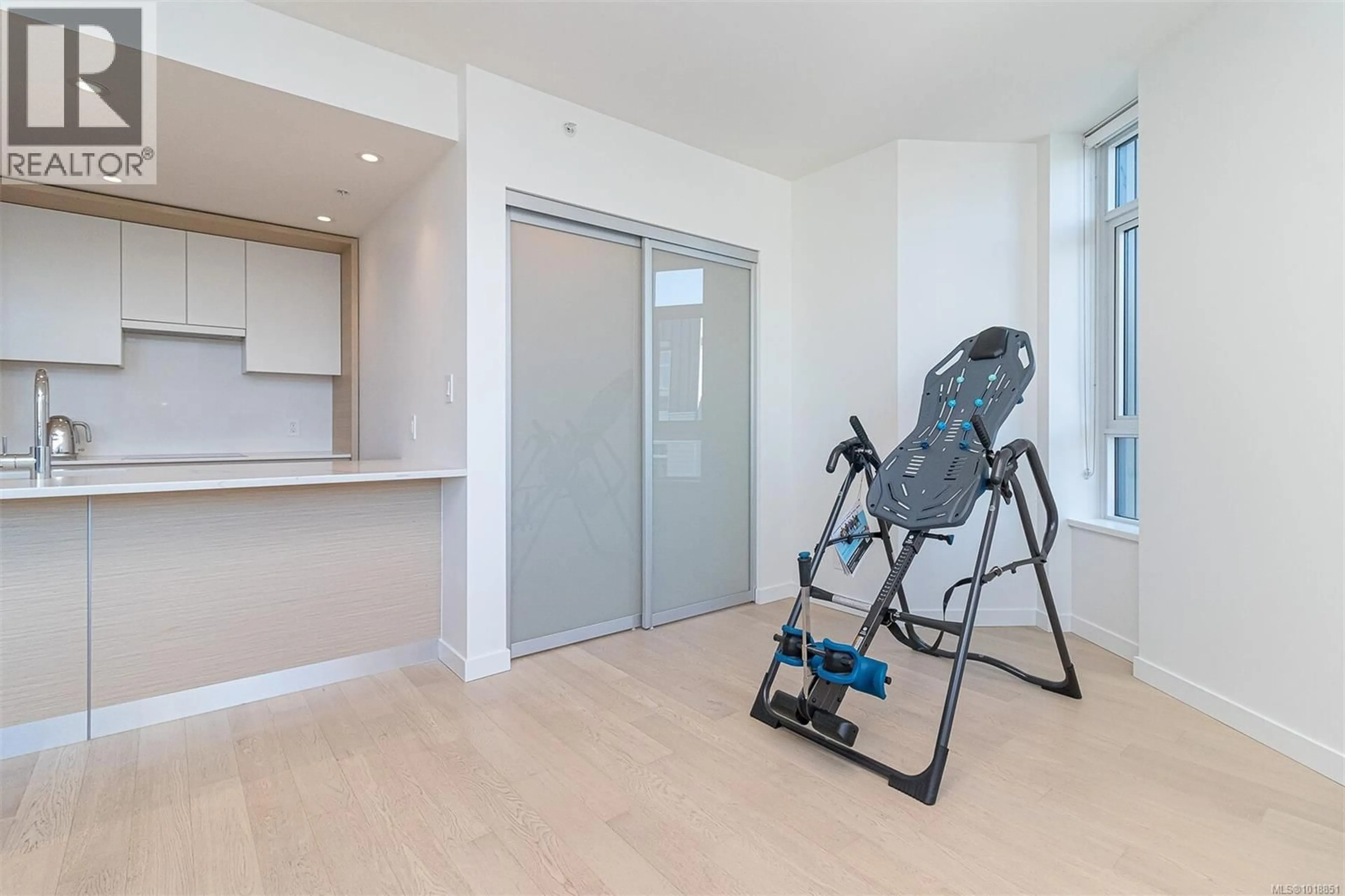 Unknown for 410 - 530 MICHIGAN STREET, Victoria British Columbia V8V0G2