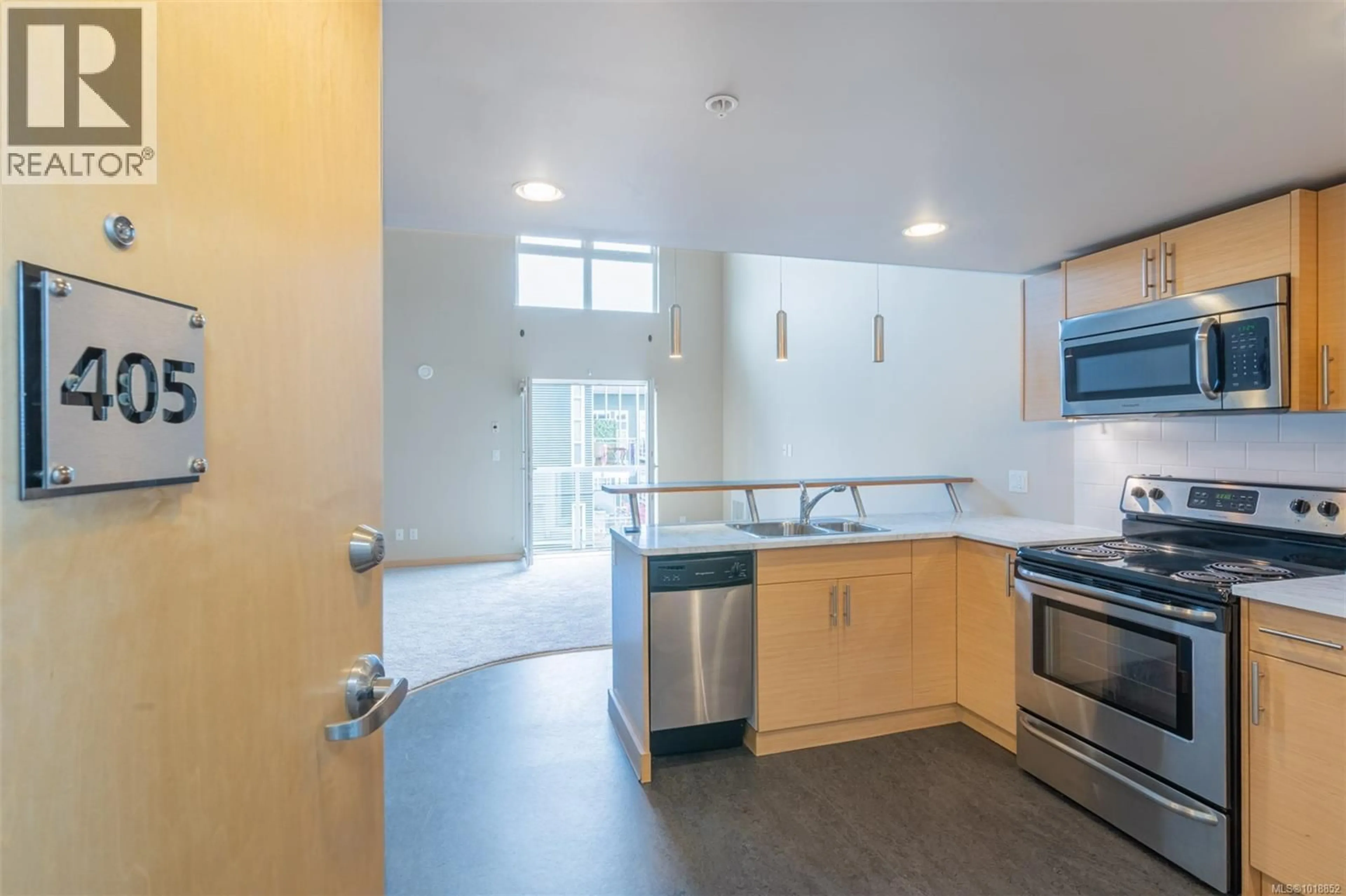 Standard kitchen, ceramic/tile floor for 405 - 787 TYEE ROAD, Victoria British Columbia V9A7R5