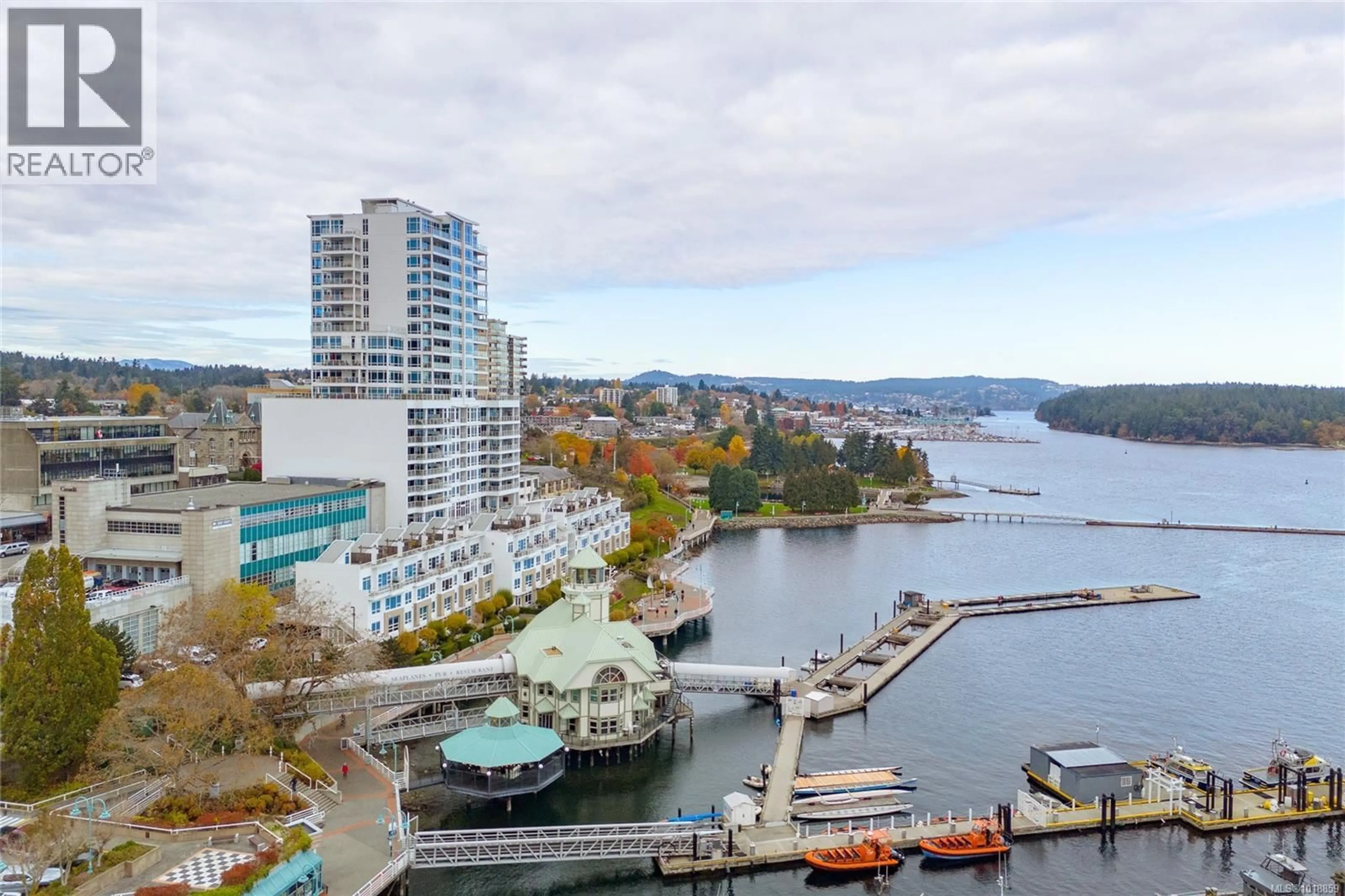 A pic from outside/outdoor area/front of a property/back of a property/a pic from drone, water/lake/river/ocean view for 1502 - 38 FRONT STREET, Nanaimo British Columbia V8R0B8