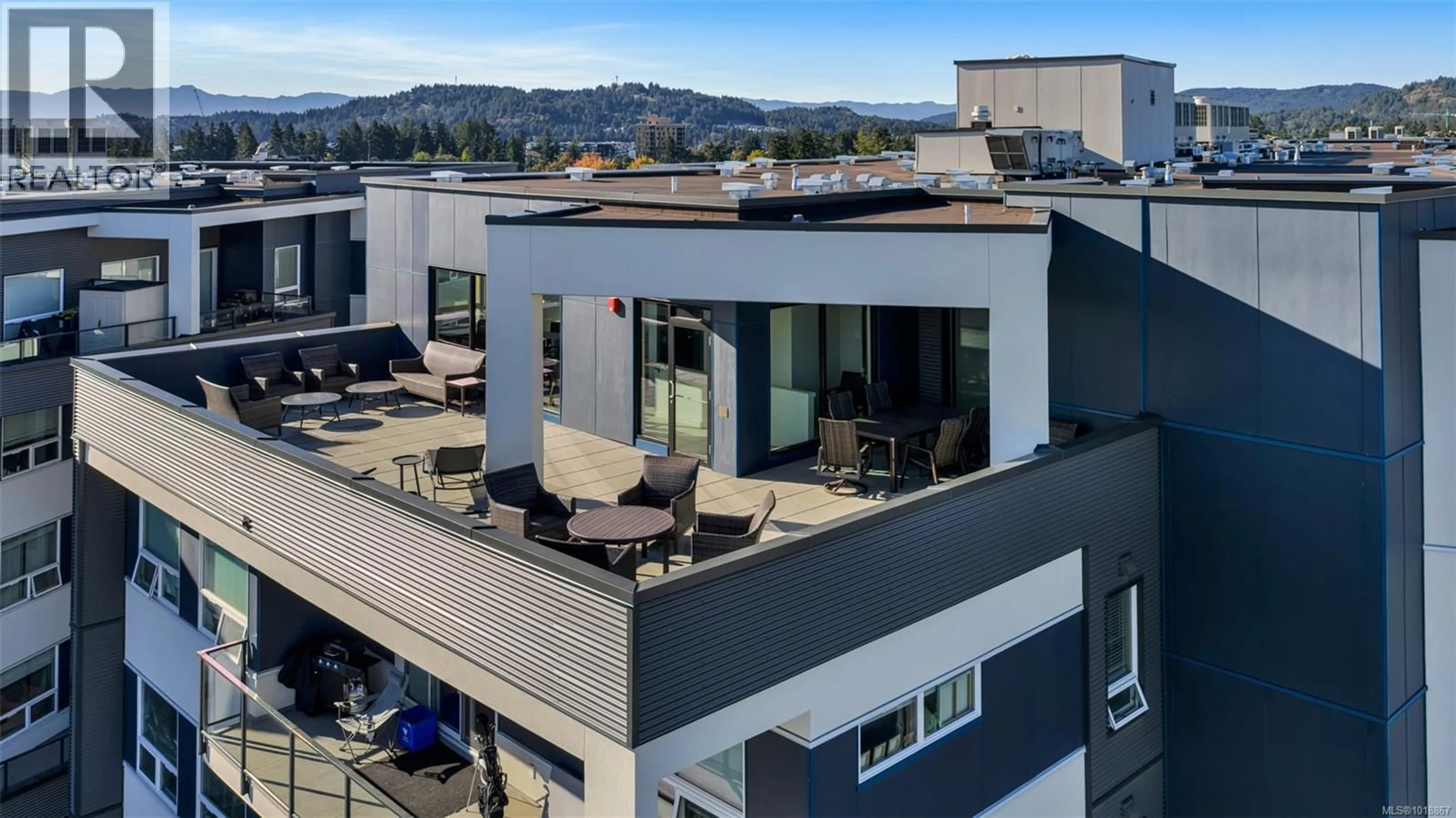 A pic from outside/outdoor area/front of a property/back of a property/a pic from drone, city buildings view from balcony for 608 - 947 WHIRLAWAY CRESCENT, Langford British Columbia V9B6W6