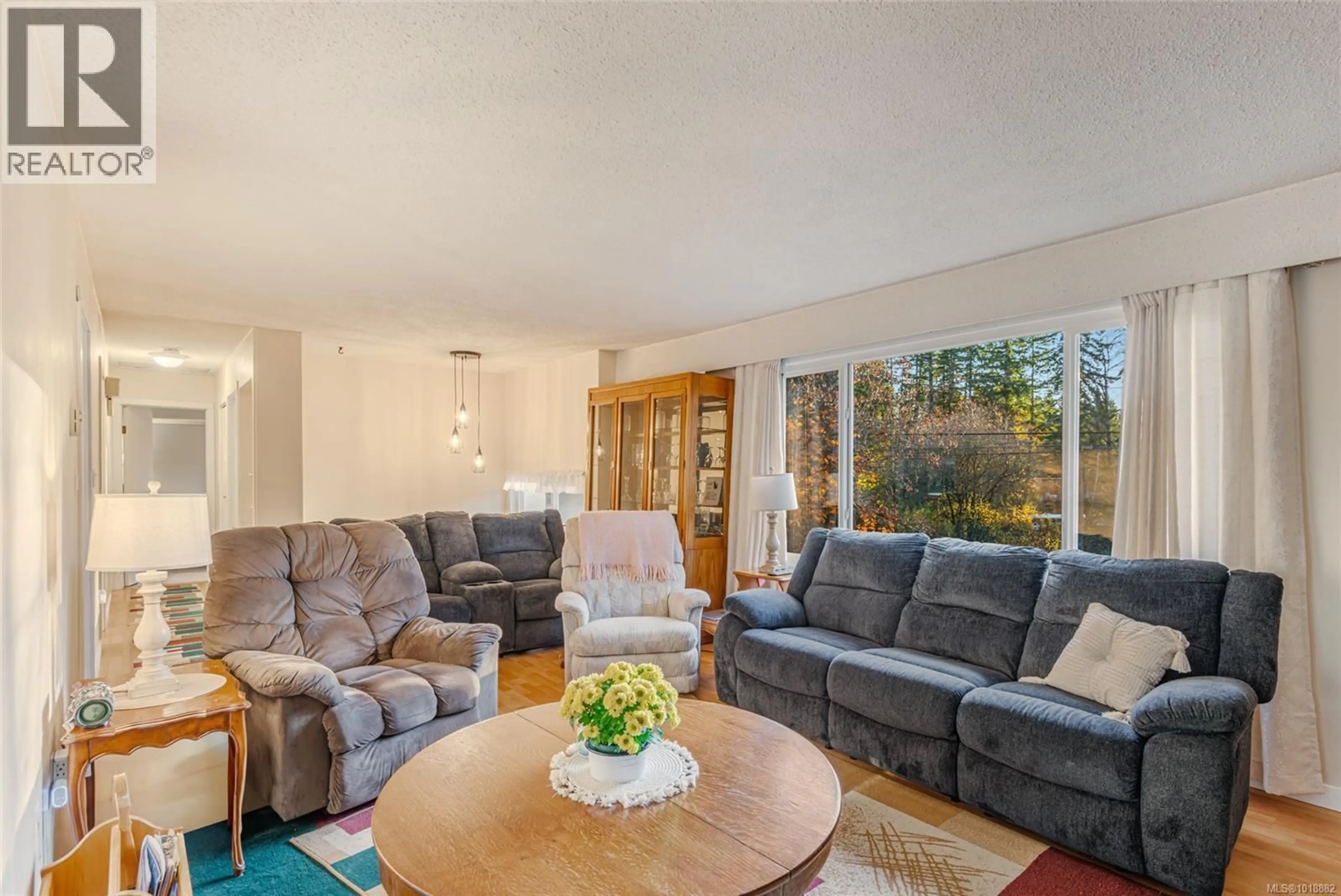 Living room with furniture, unknown for 5929 BEAVER CREEK ROAD, Port Alberni British Columbia V9Y8X4