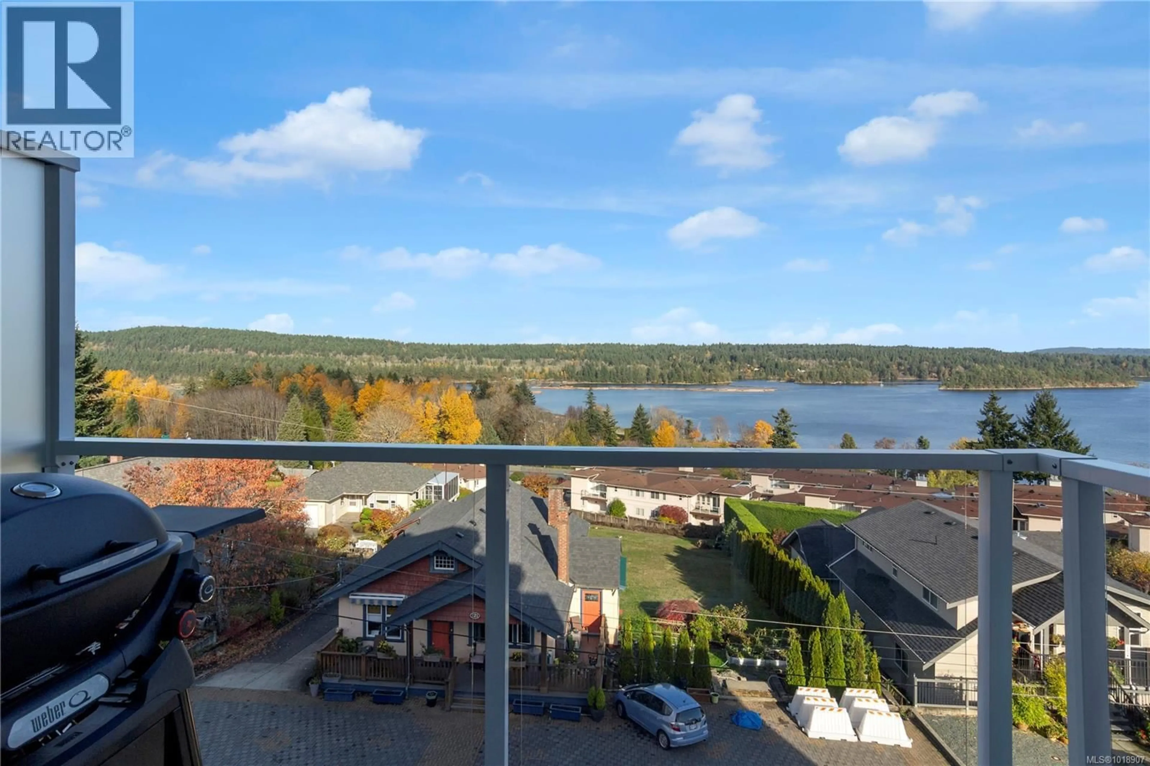 A pic from outside/outdoor area/front of a property/back of a property/a pic from drone, water/lake/river/ocean view for 402 - 201 DOGWOOD DRIVE, Ladysmith British Columbia V9G0C3