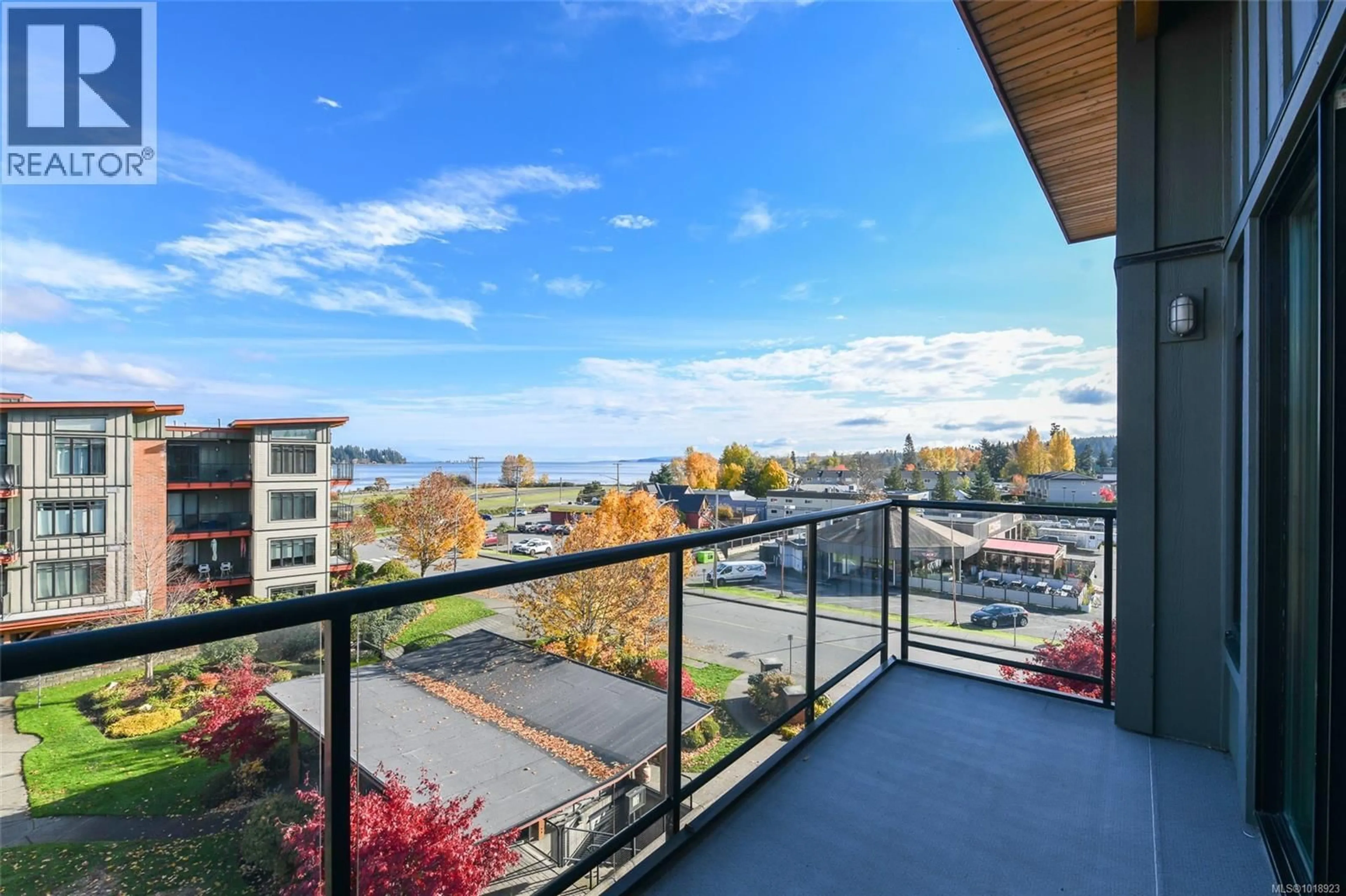 Balcony in the apartment, water/lake/river/ocean view for 146 - 2300 MANSFIELD DRIVE, Courtenay British Columbia V9N3S3