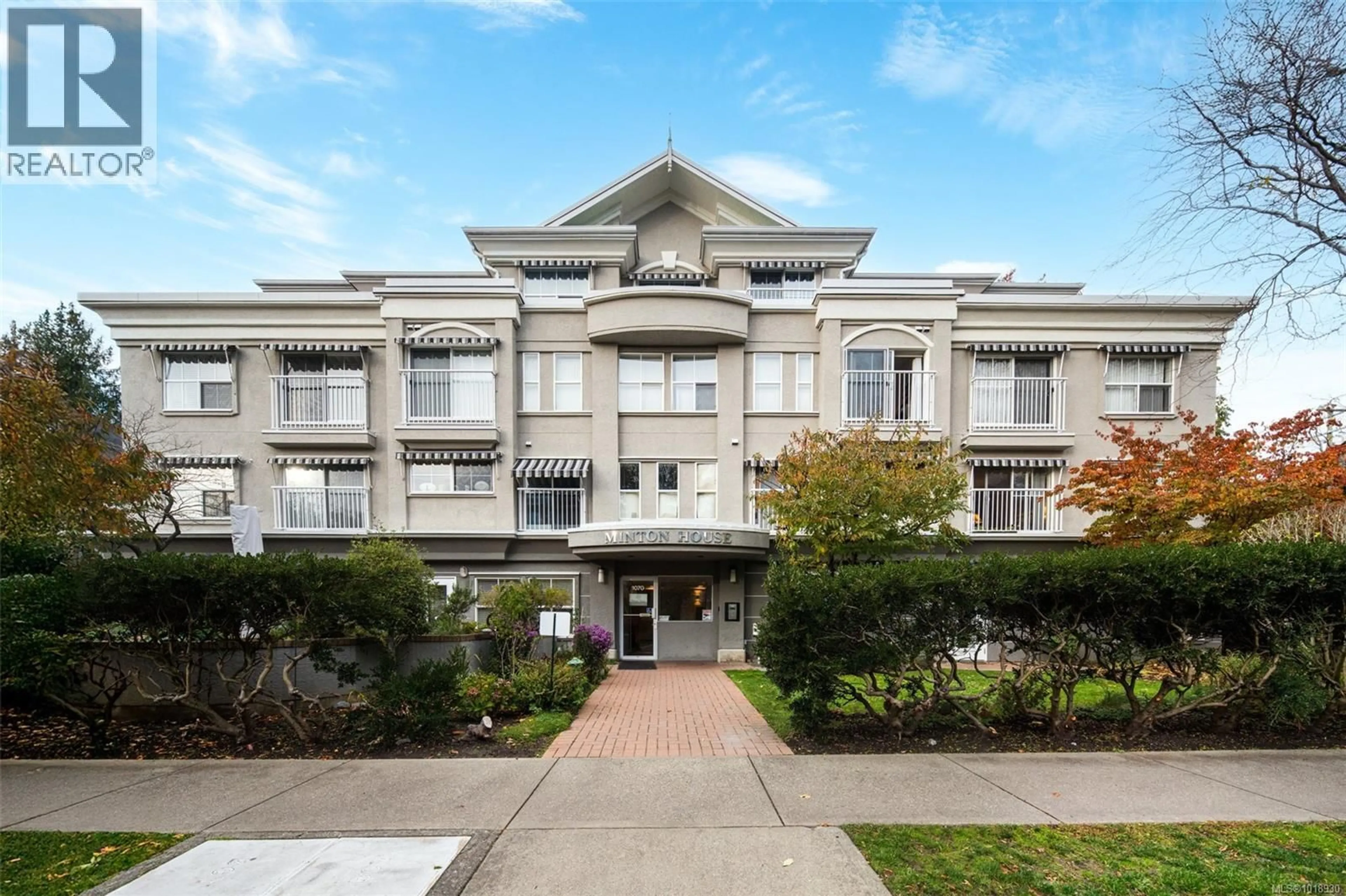 Unknown for 308 - 1070 SOUTHGATE STREET, Victoria British Columbia V8V2Z2