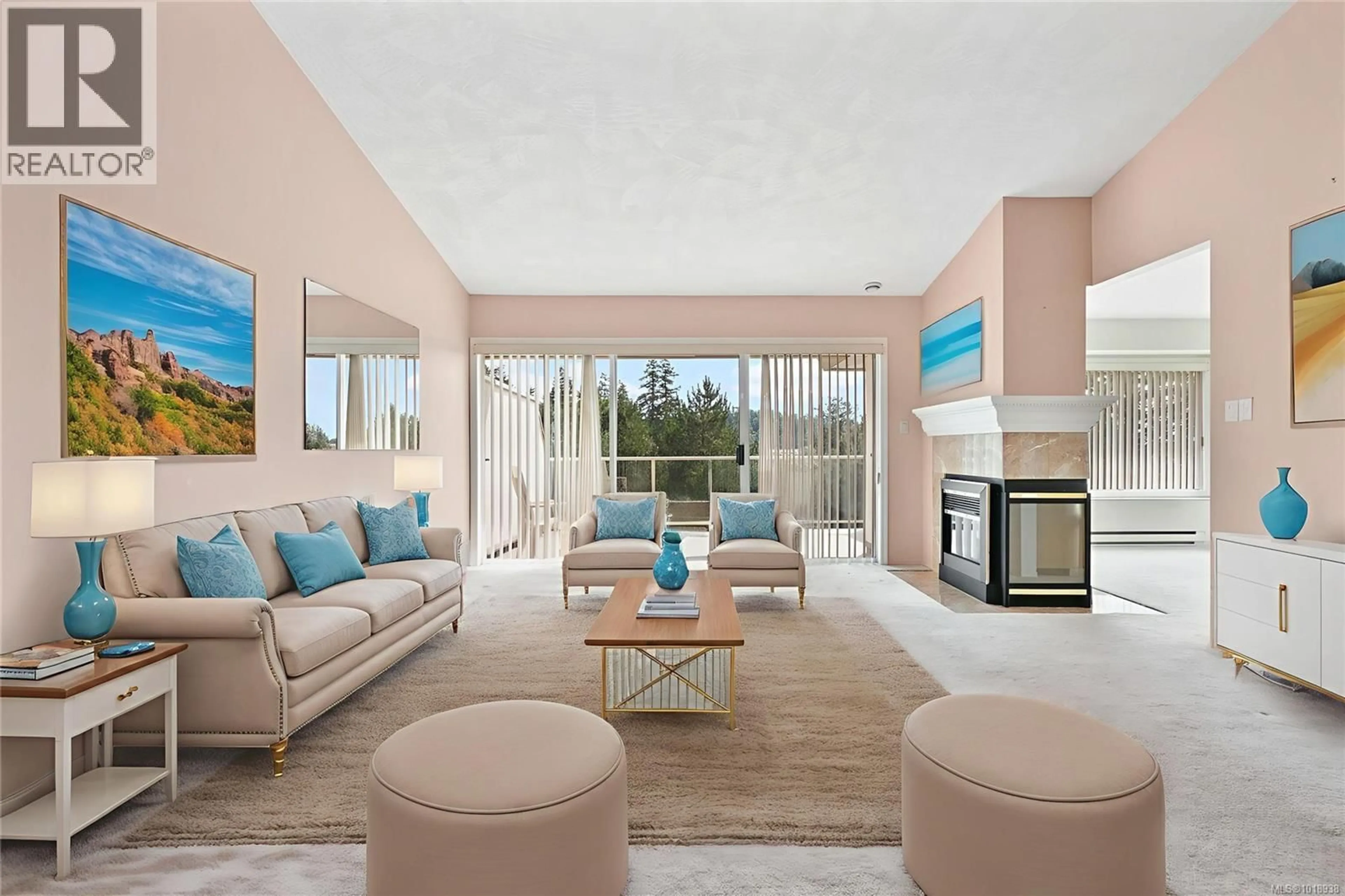 Living room with furniture, unknown for 8 - 895 ROYAL OAK AVENUE, Saanich British Columbia V8X3T3