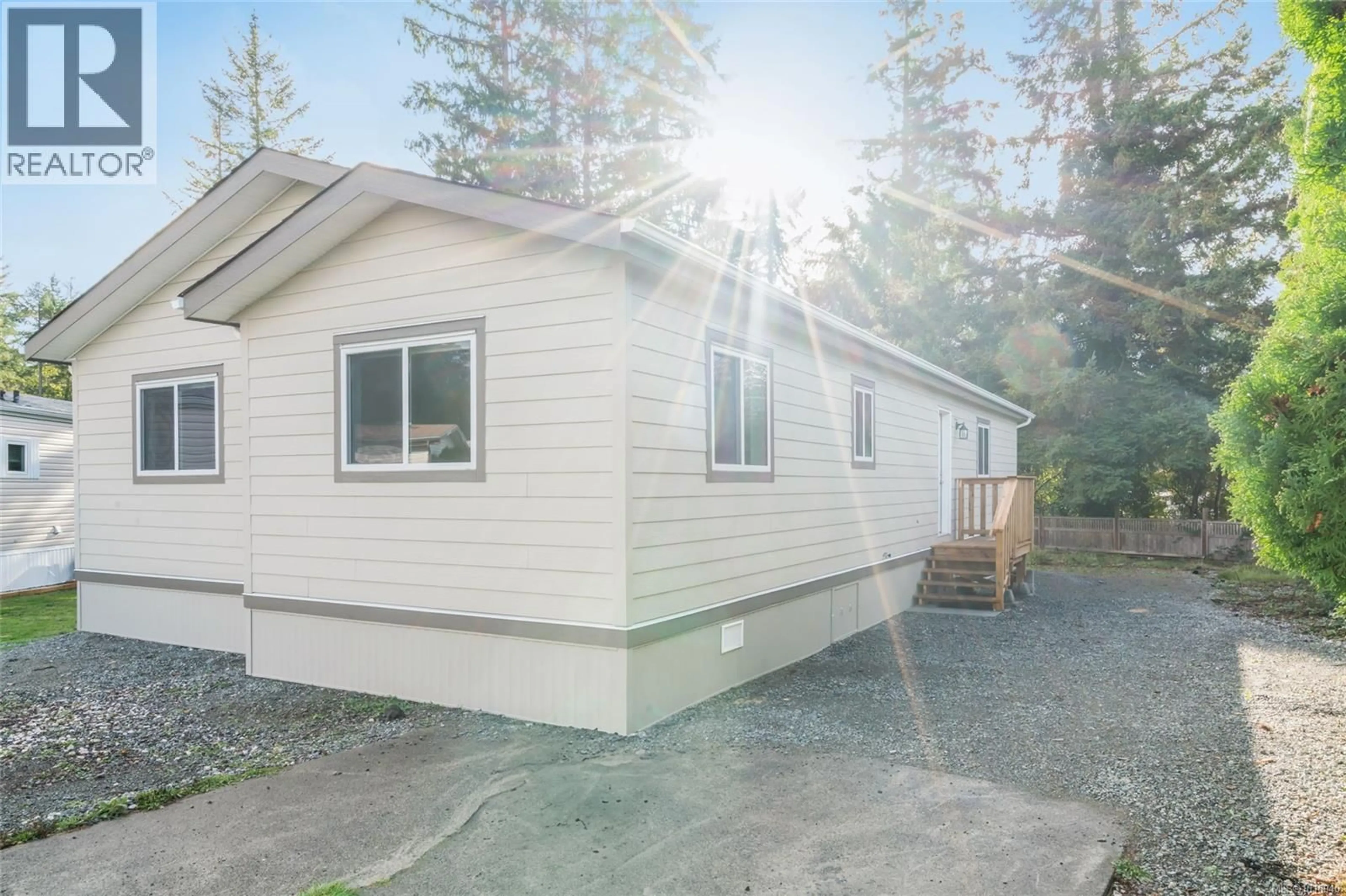 Home with vinyl exterior material, unknown for 27 - 2301 ARBOT ROAD, Nanaimo British Columbia V9R6S6