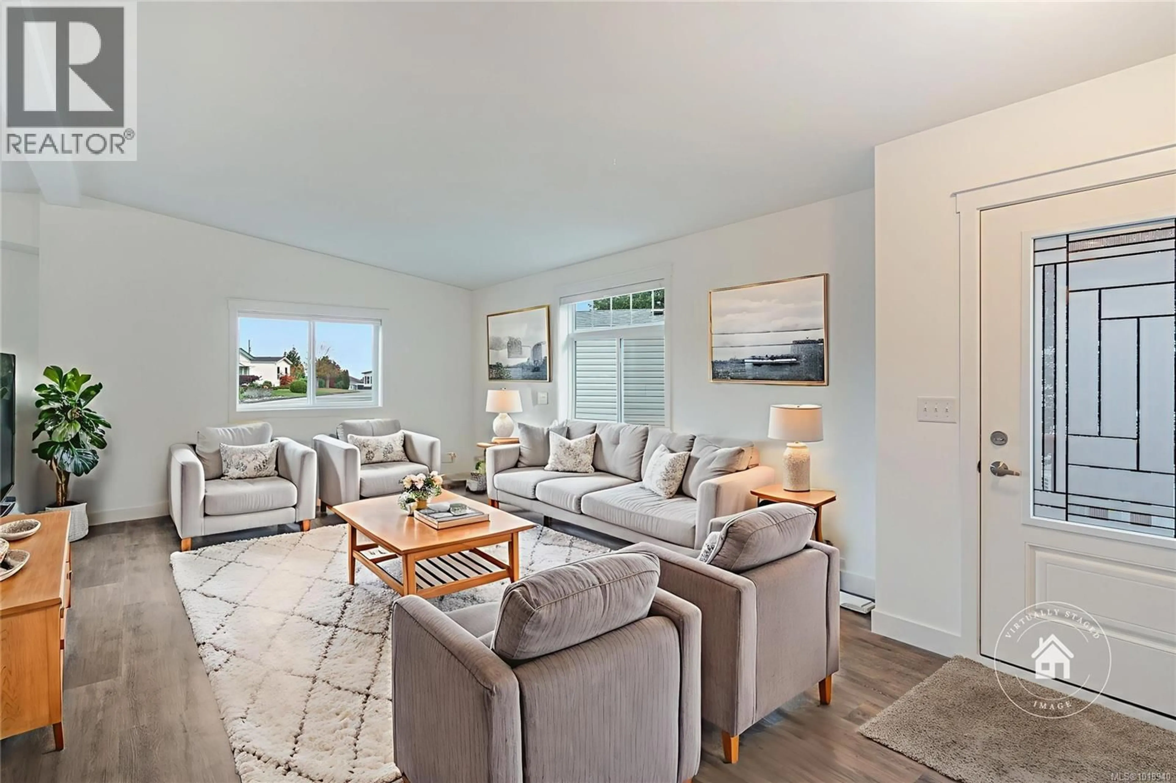 Living room with furniture, ceramic/tile floor for 27 - 2301 ARBOT ROAD, Nanaimo British Columbia V9R6S6