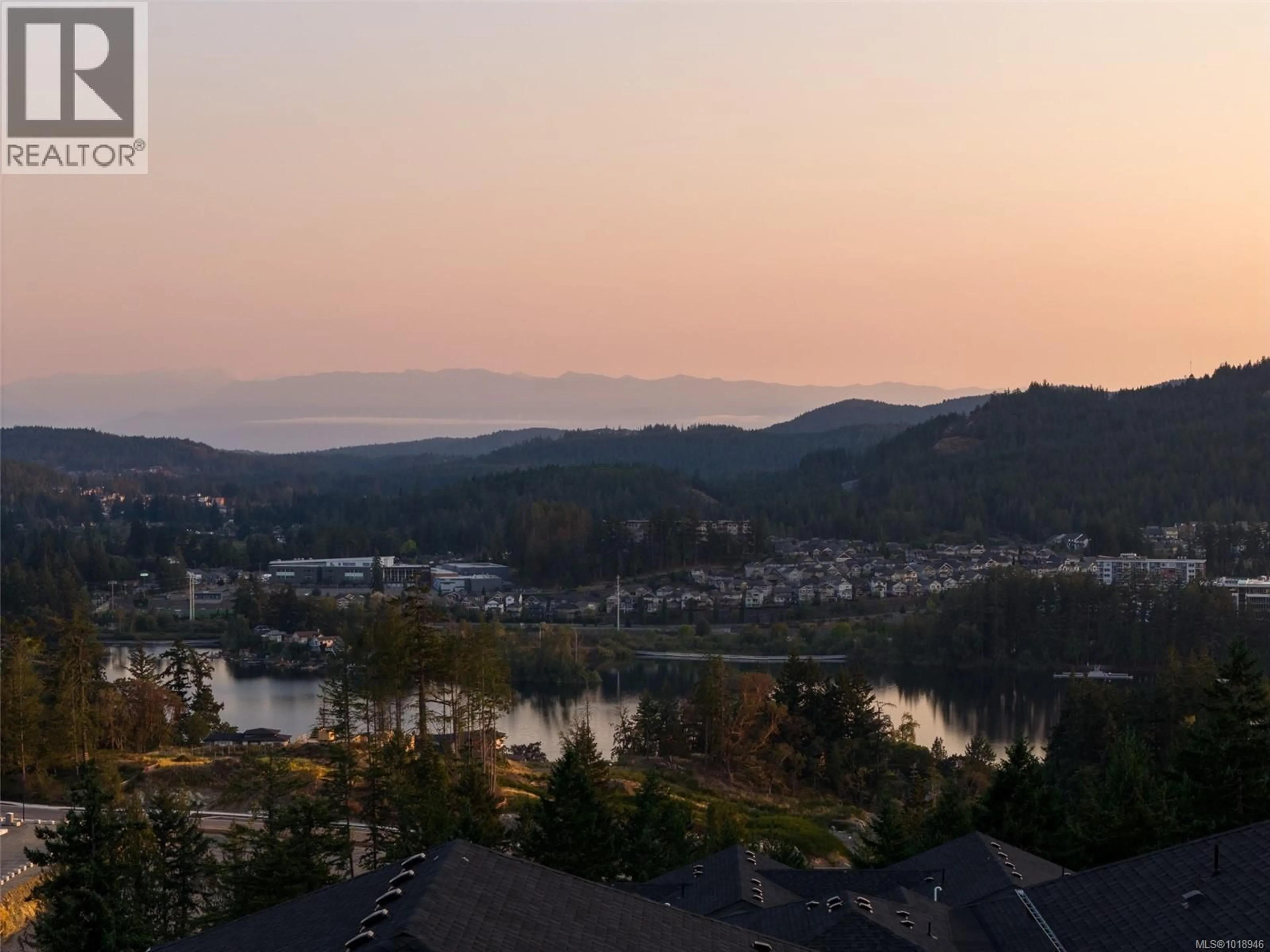 Blurry image for 2544 OBSIDIAN PLACE, Langford British Columbia V9B5L4