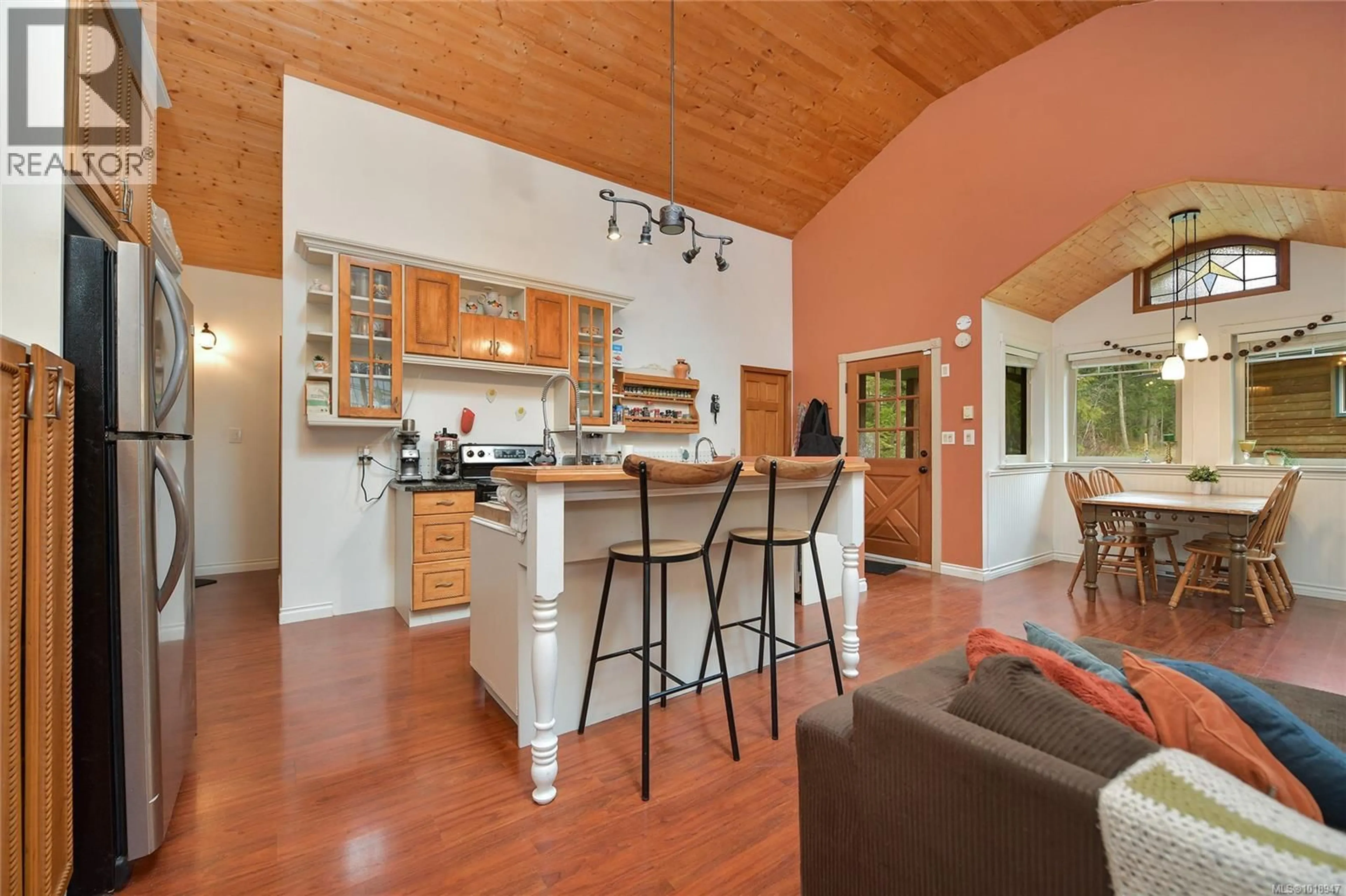 Open concept kitchen, unknown for 300 BONSAI PLACE, Qualicum Beach British Columbia V9K2A6